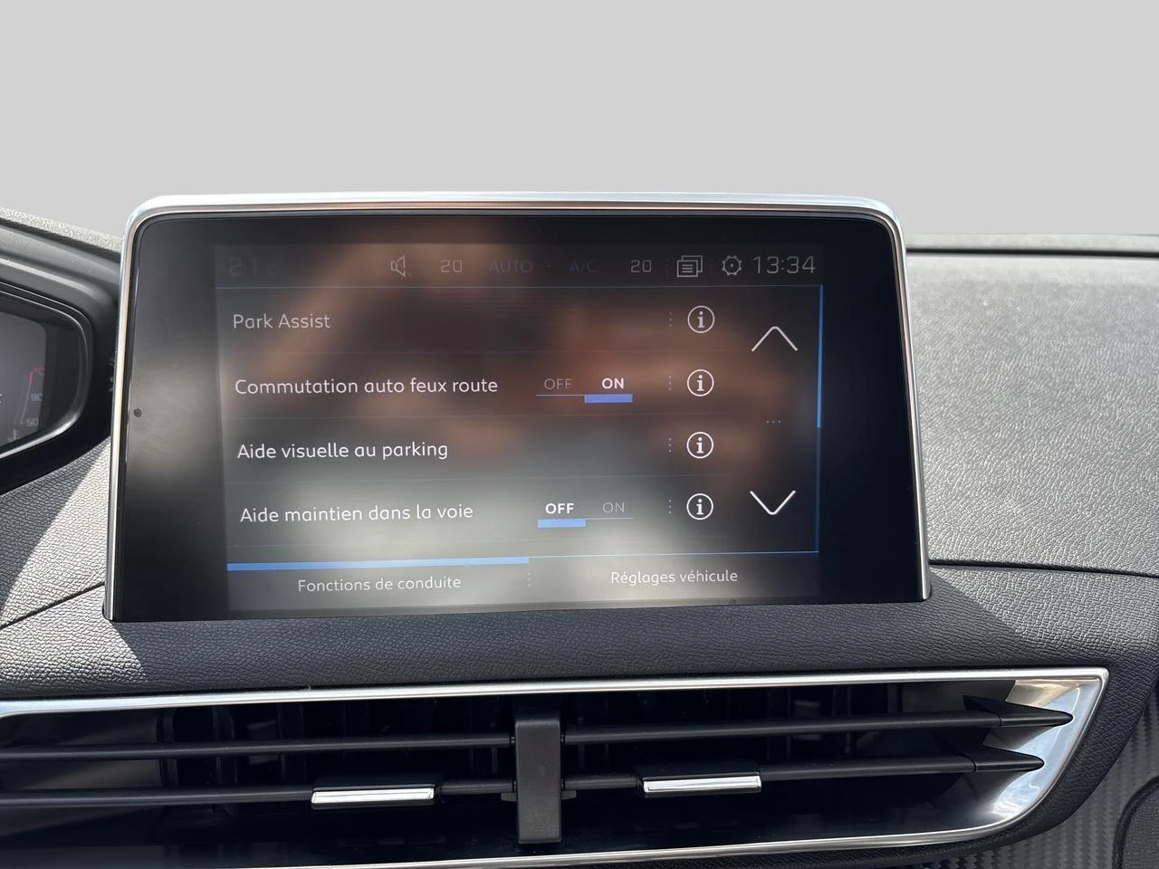 Peugeot-5008-image-11