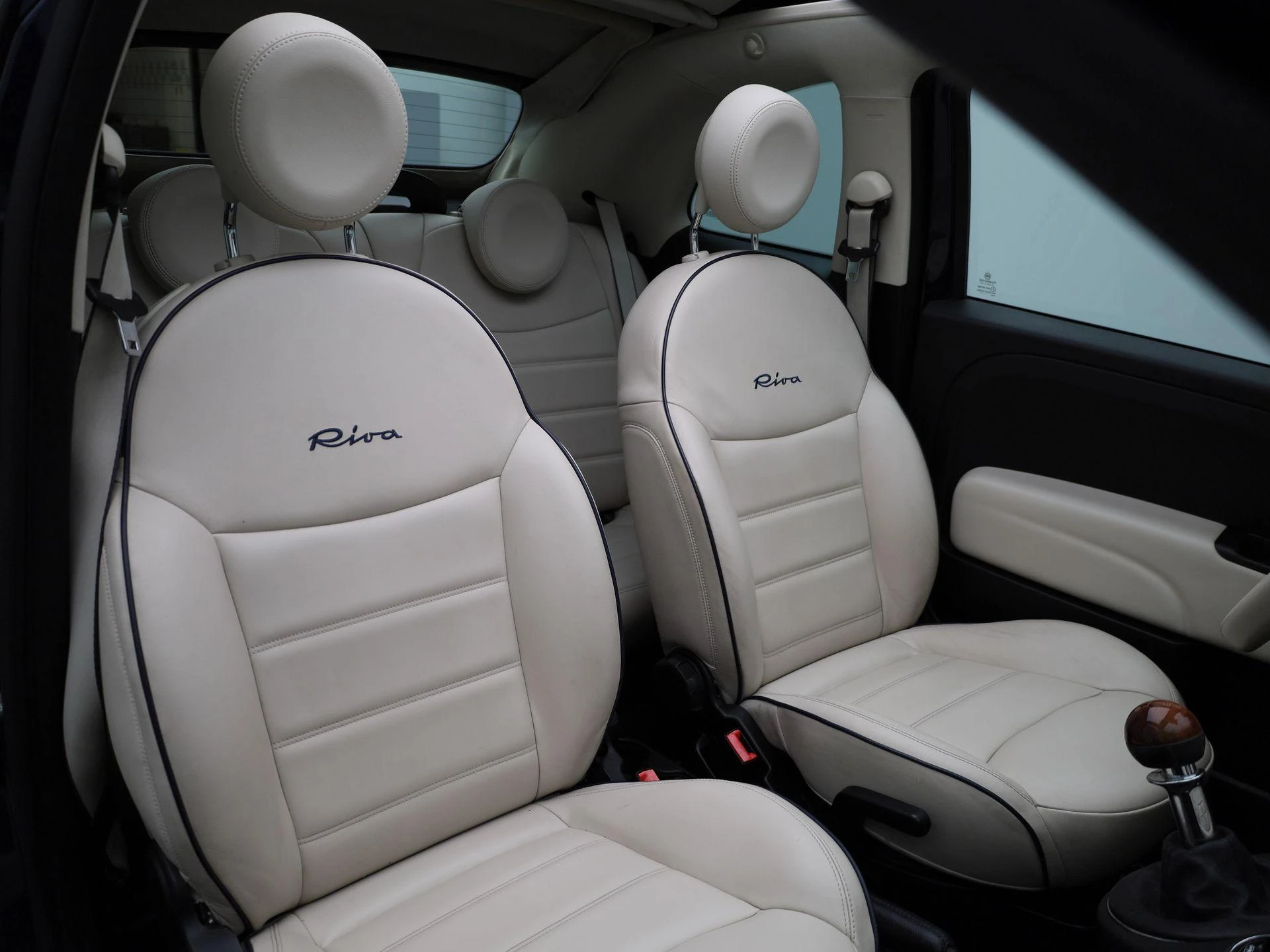 Fiat-500C-image-38