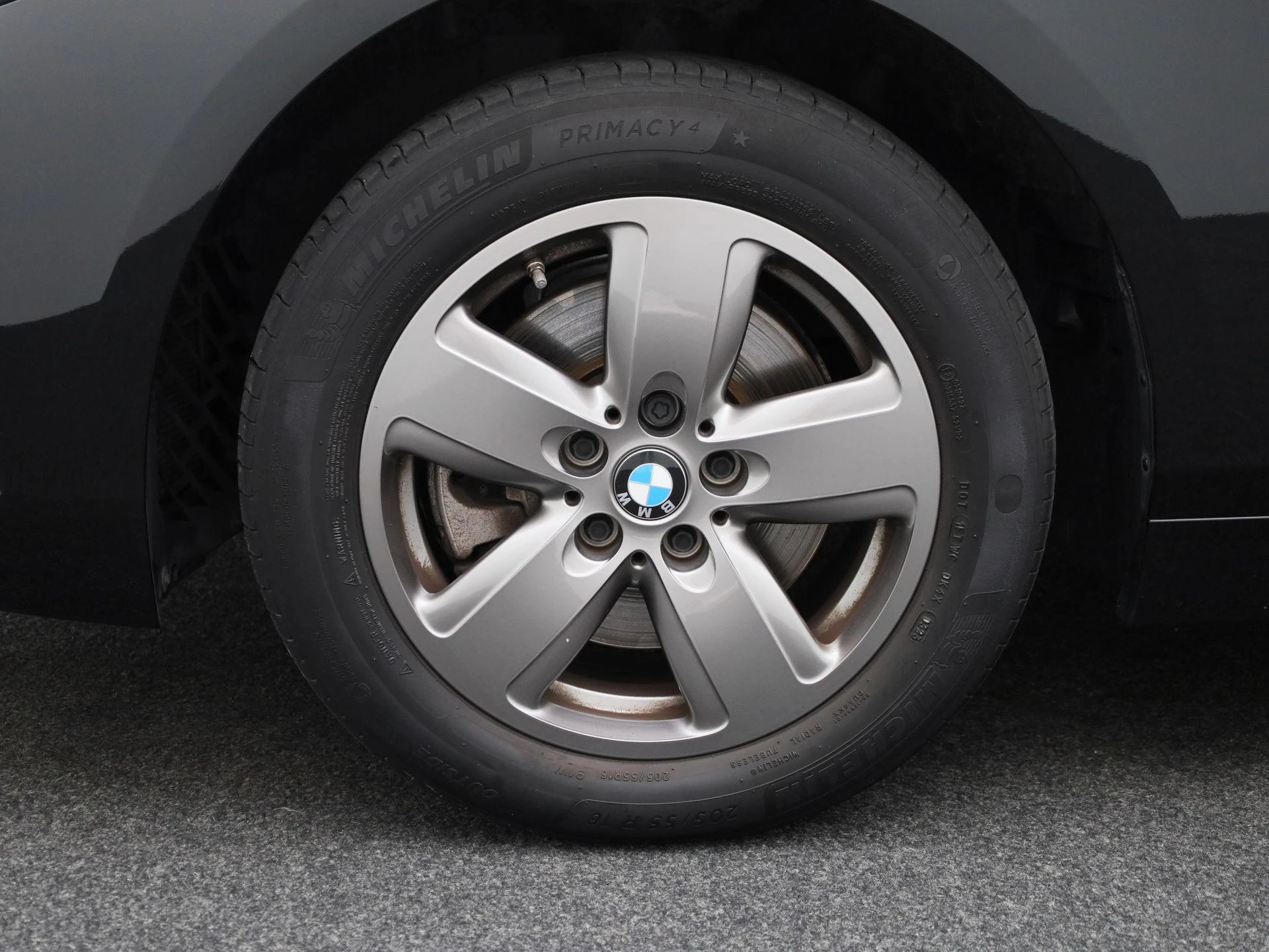 BMW-1 Reeks-image-14
