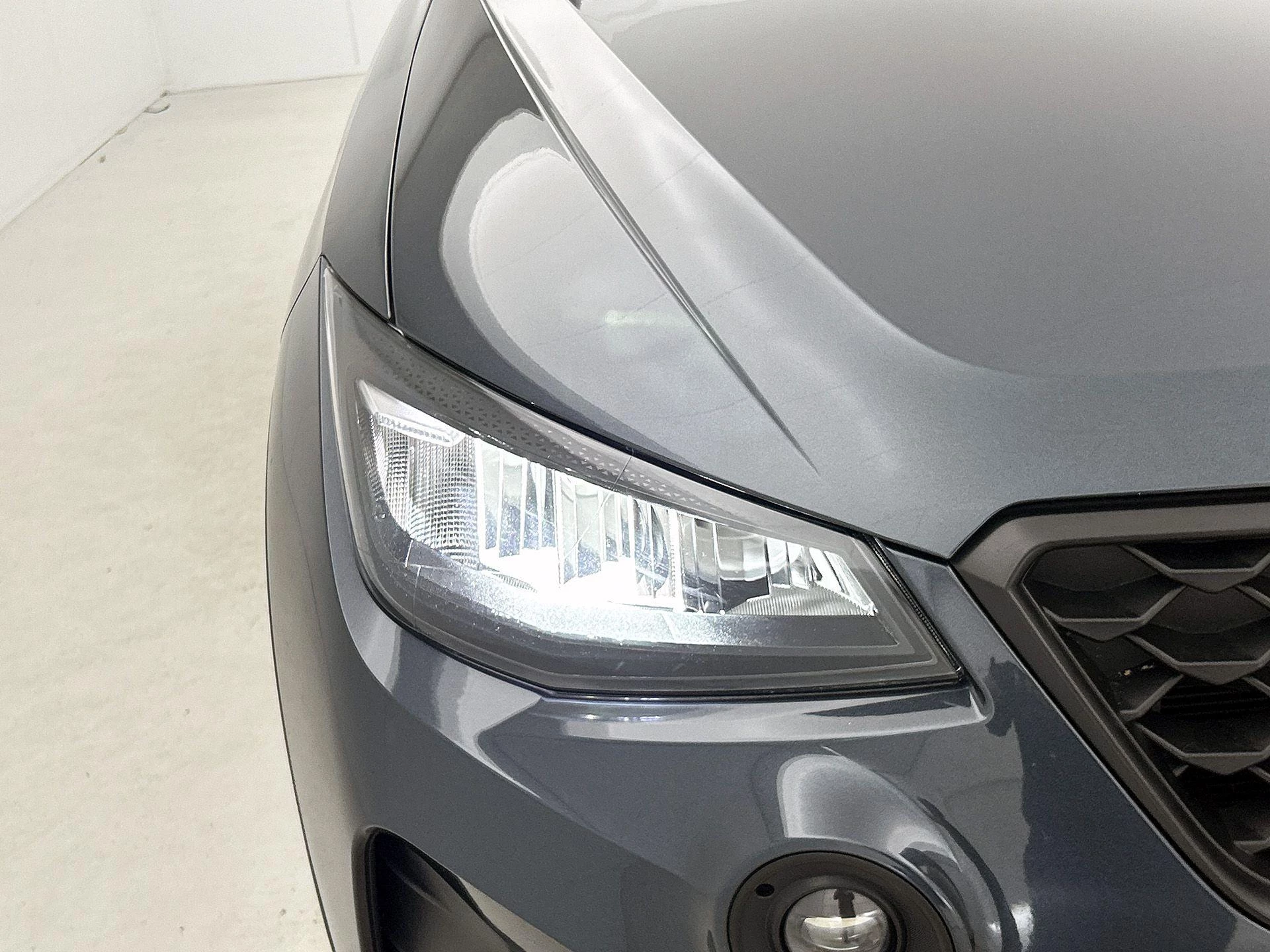 SEAT-Arona-image-14