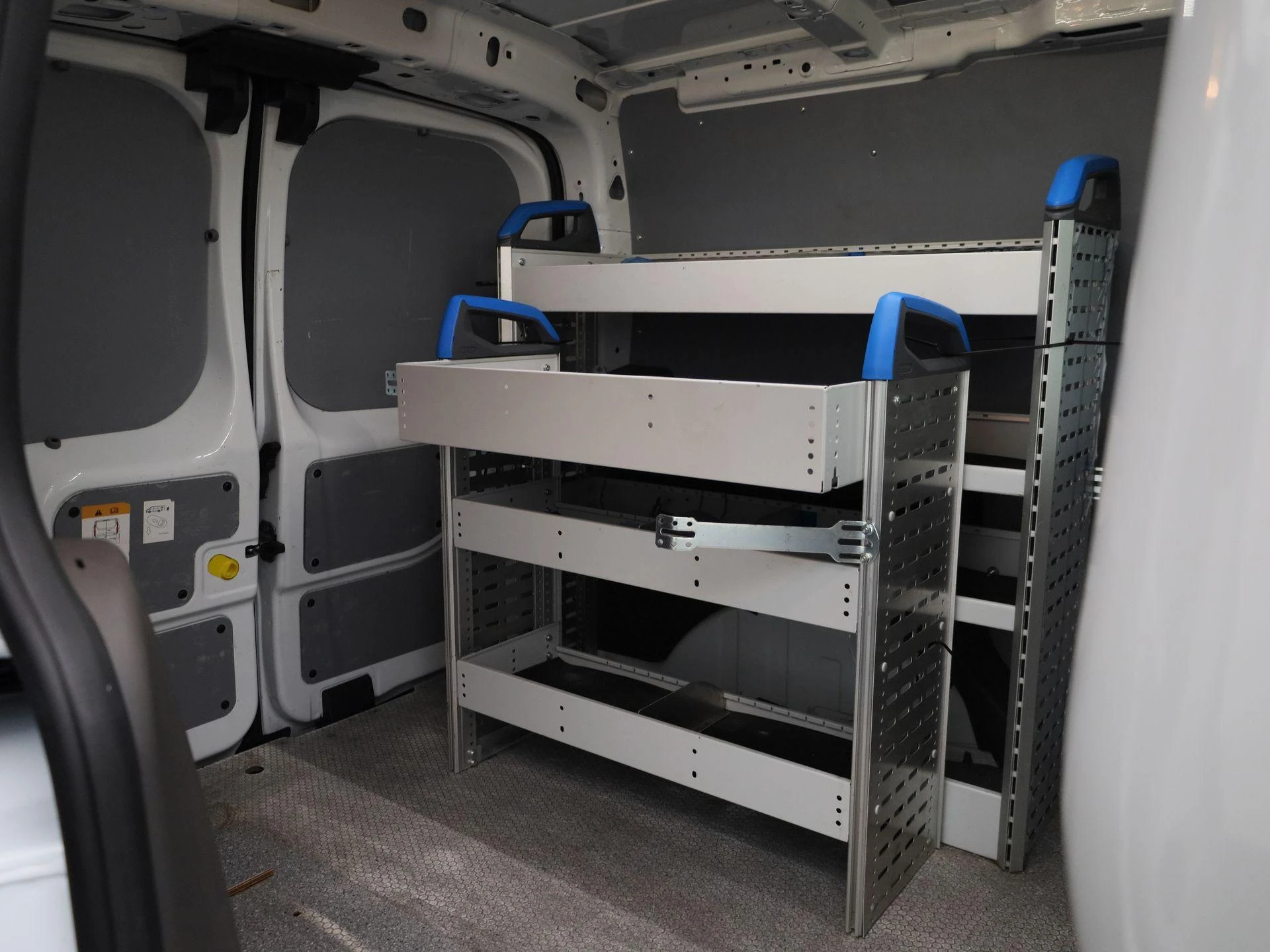 Ford-Transit Connect-image-29