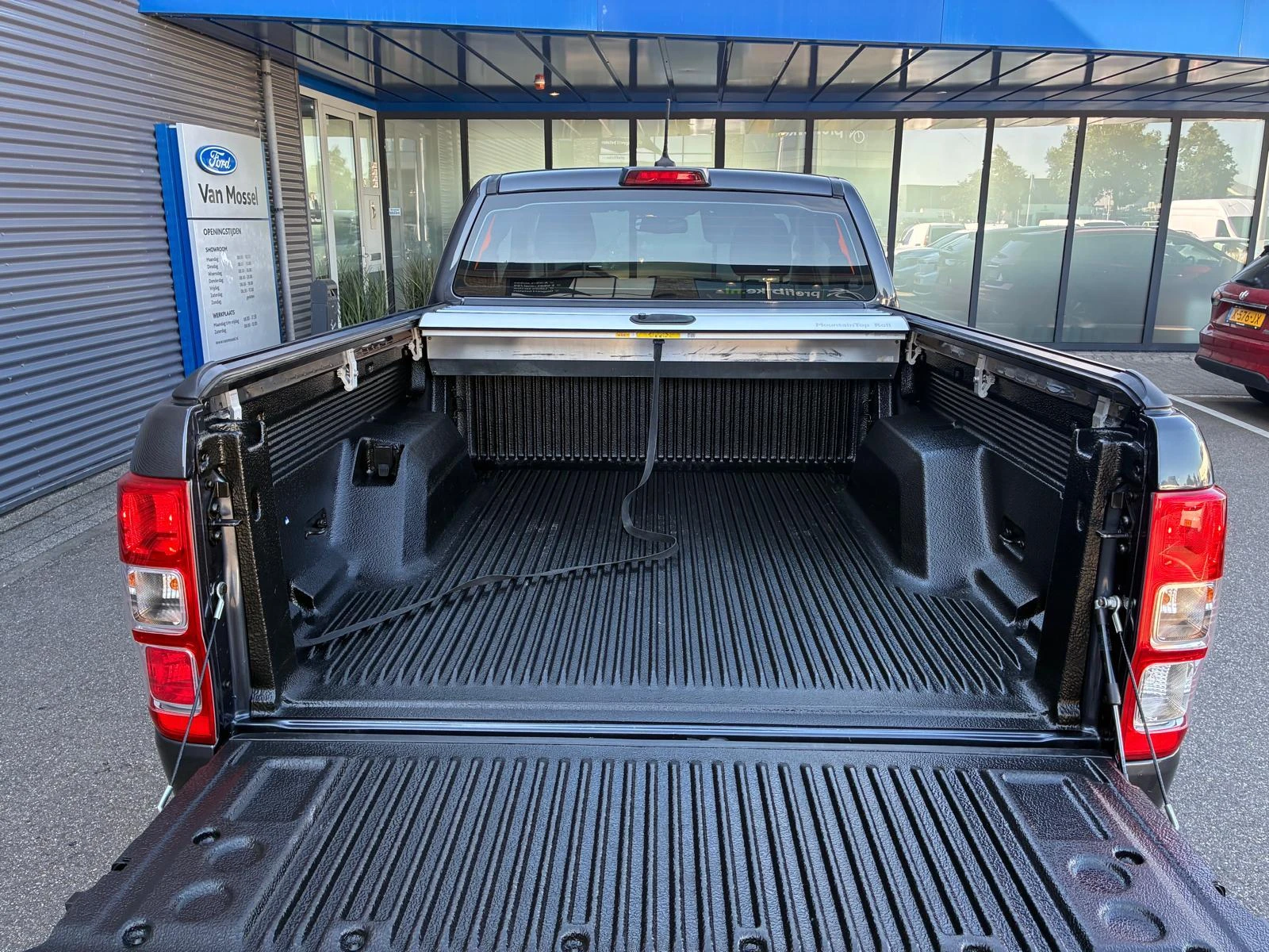 Ford-Ranger-image-16