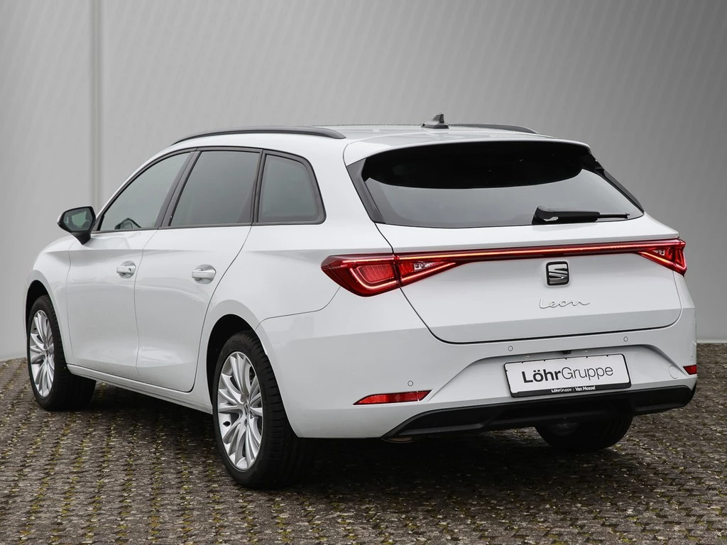 SEAT Leon Sportstourer RE 1.5eTSI 7-Gang-DSG SAL