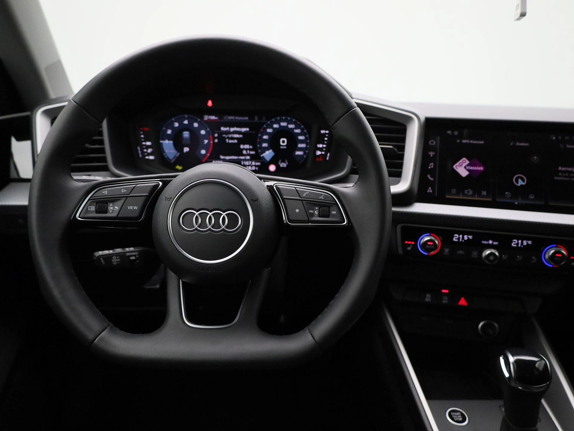 Audi-A1 Sportback-image-6