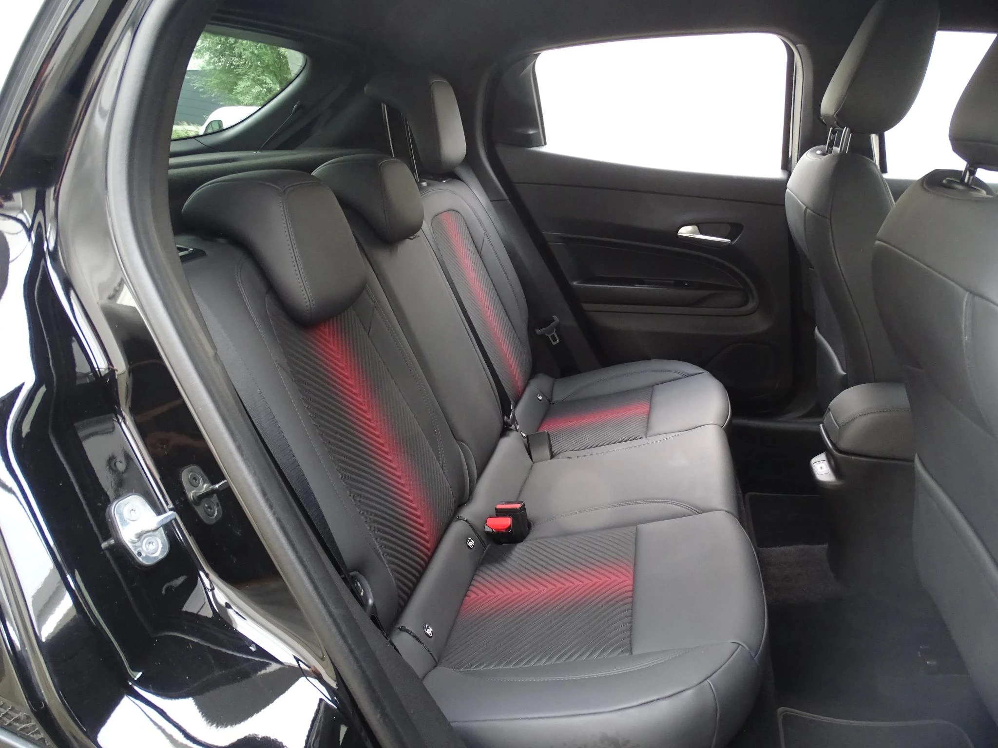 Alfa Romeo Junior 1.2 Hybrid 145 eDCT6 Ibrida Speciale