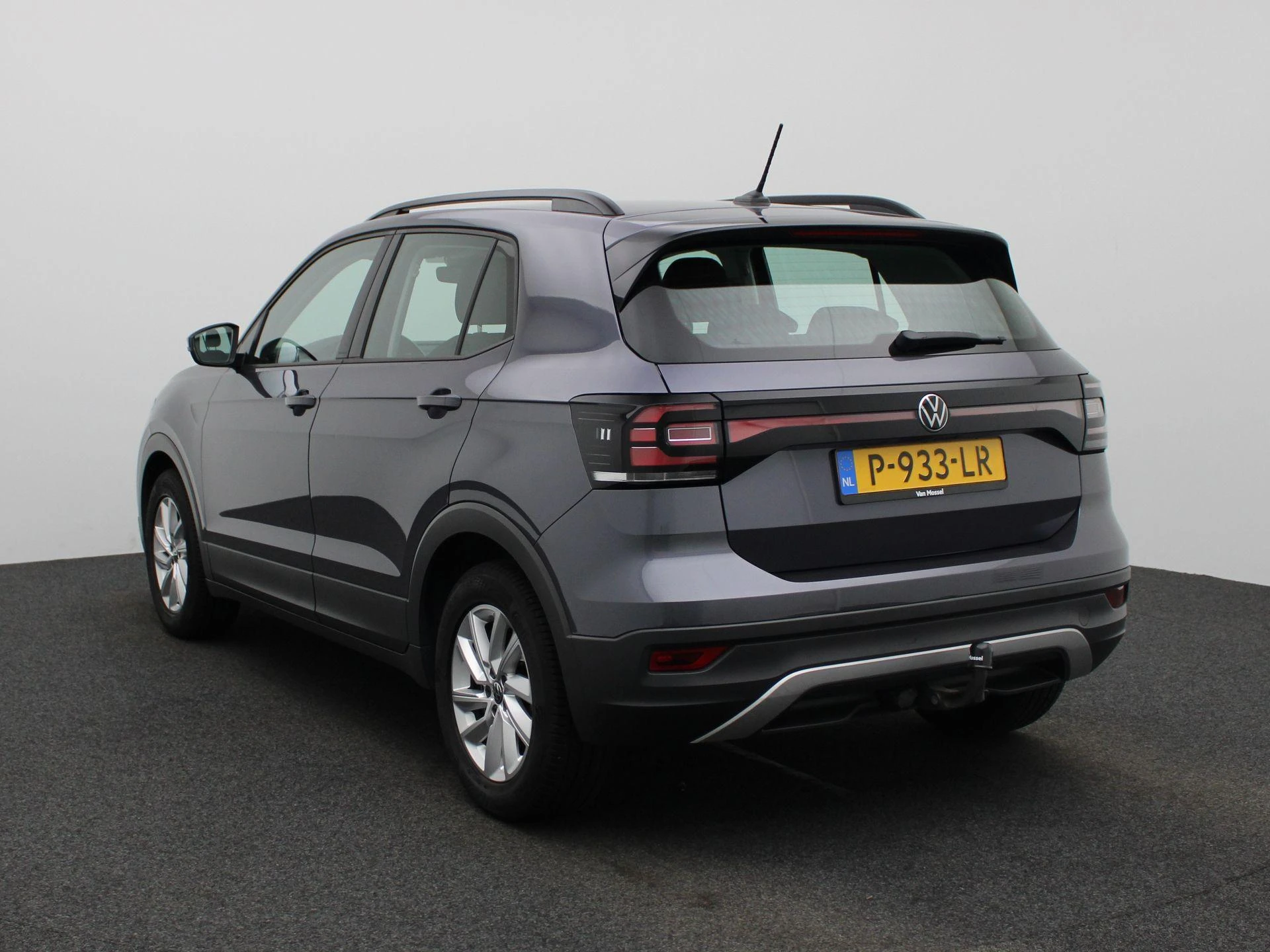 Volkswagen-T-Cross-image-1