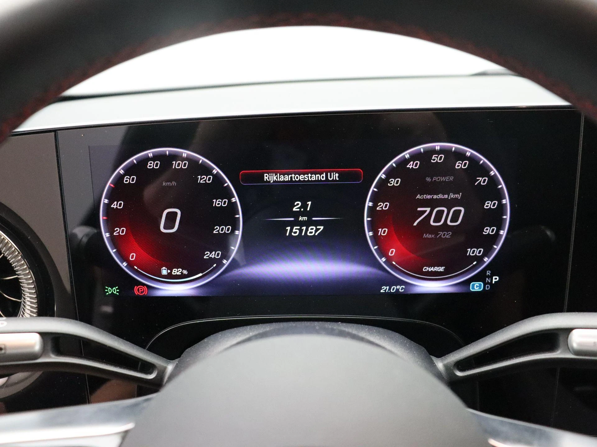 Mercedes-Benz-CLA-image-10