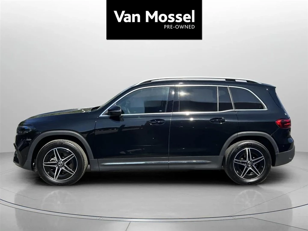 Mercedes-Benz-EQB-image-7