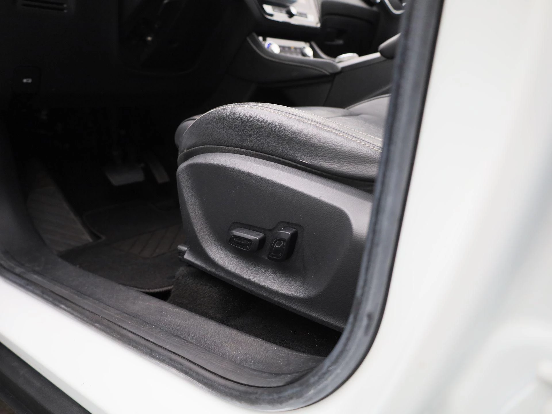MG ZS EV Luxury 45 kWh