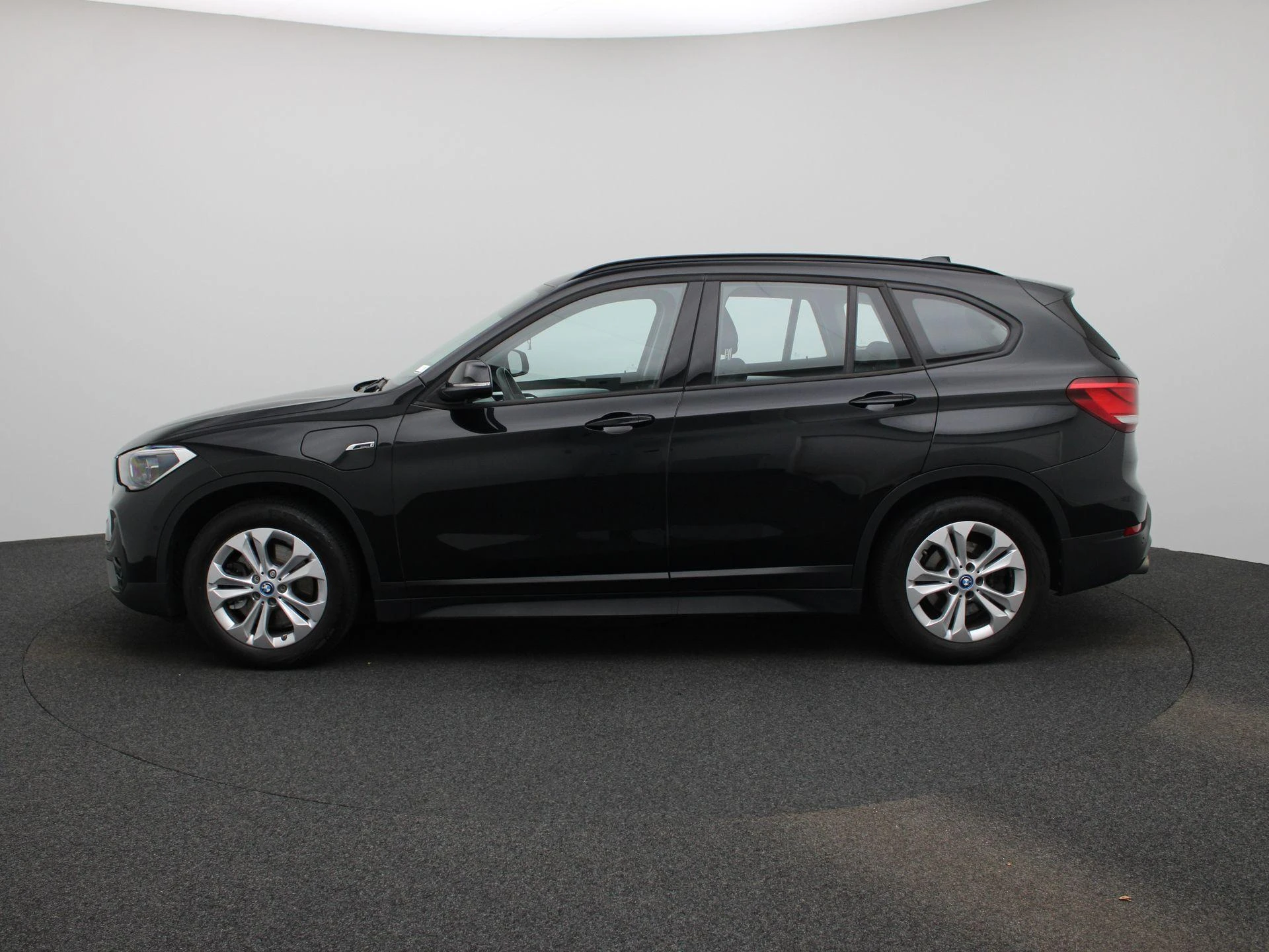 BMW-X1-image-3