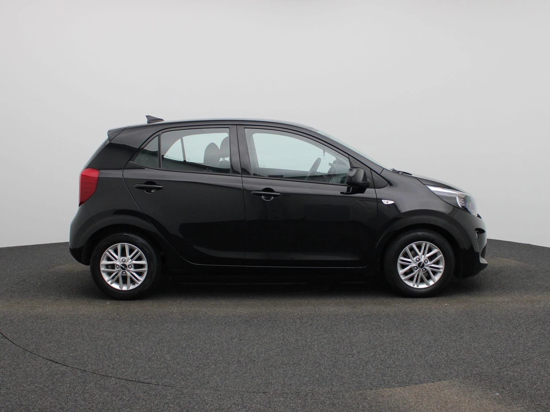 Kia-Picanto-image-7