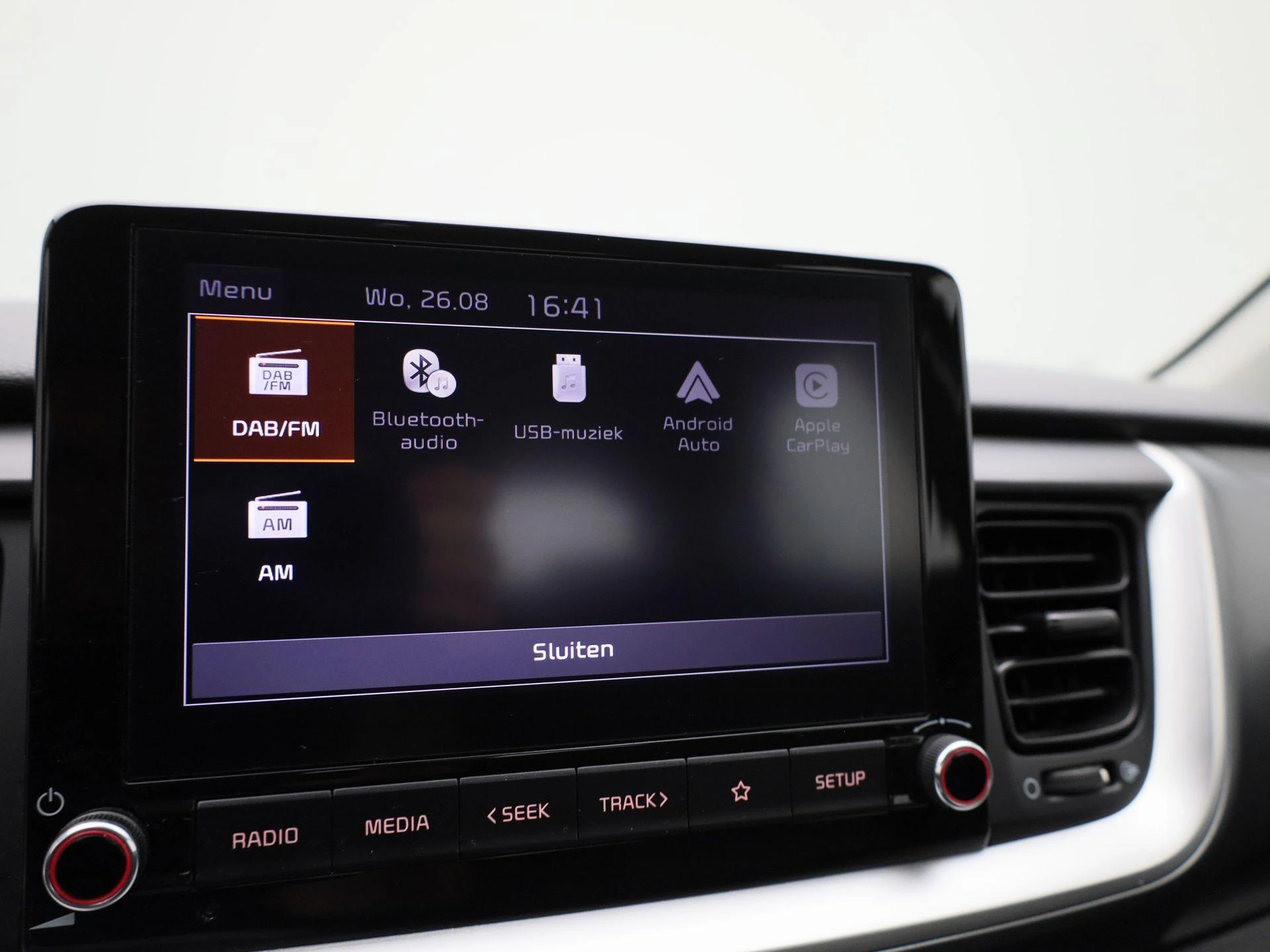 Kia-Stonic-image-15
