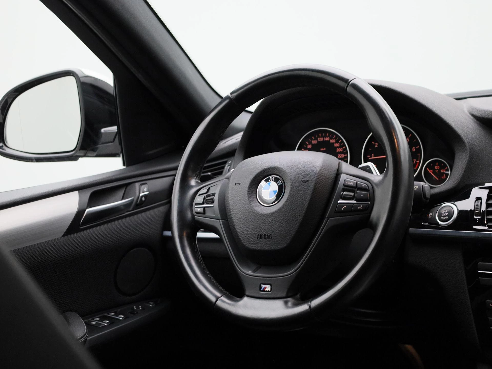 BMW-X4-image-38