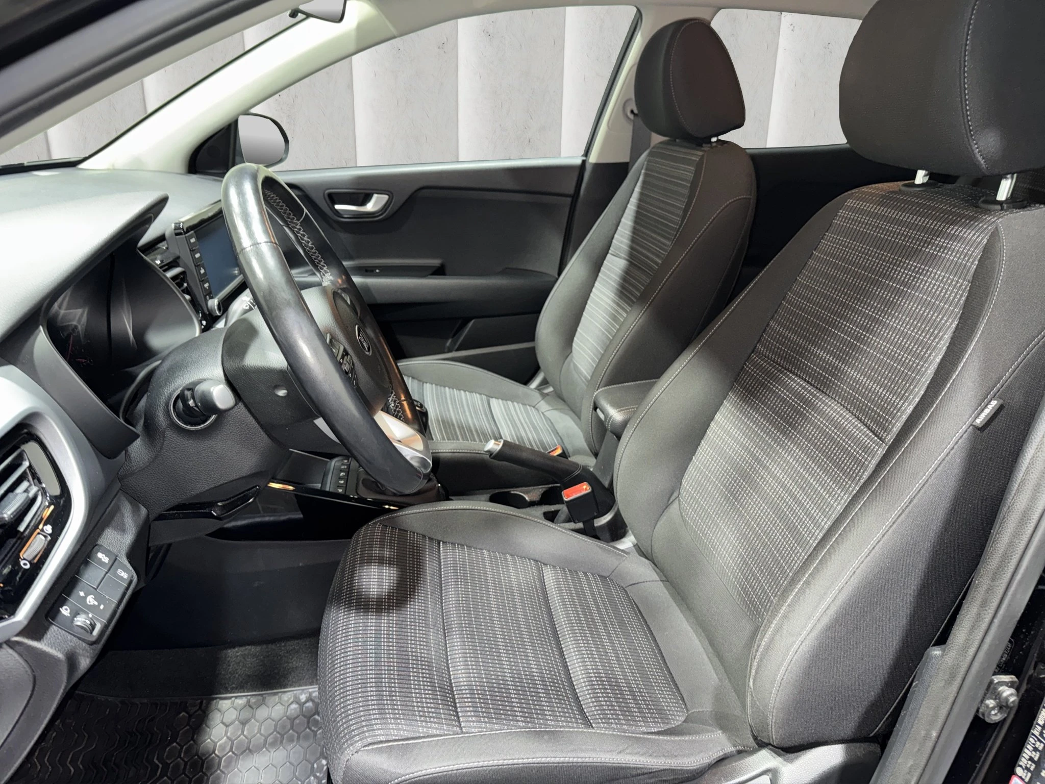 Kia Stonic 1.0 T-GDI Vision (EURO 6d-TEMP)