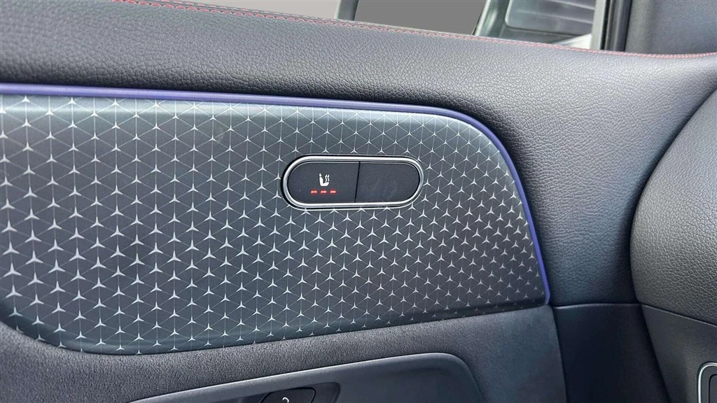 Mercedes-Benz-EQA-image-10