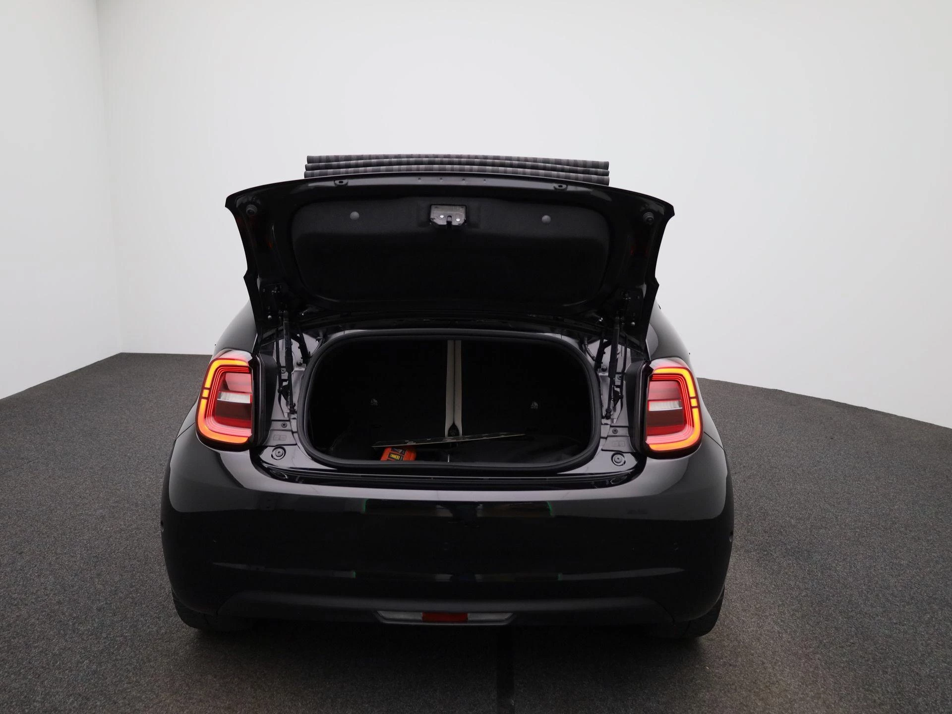 Fiat 500C 500e 42 kWh La Prima