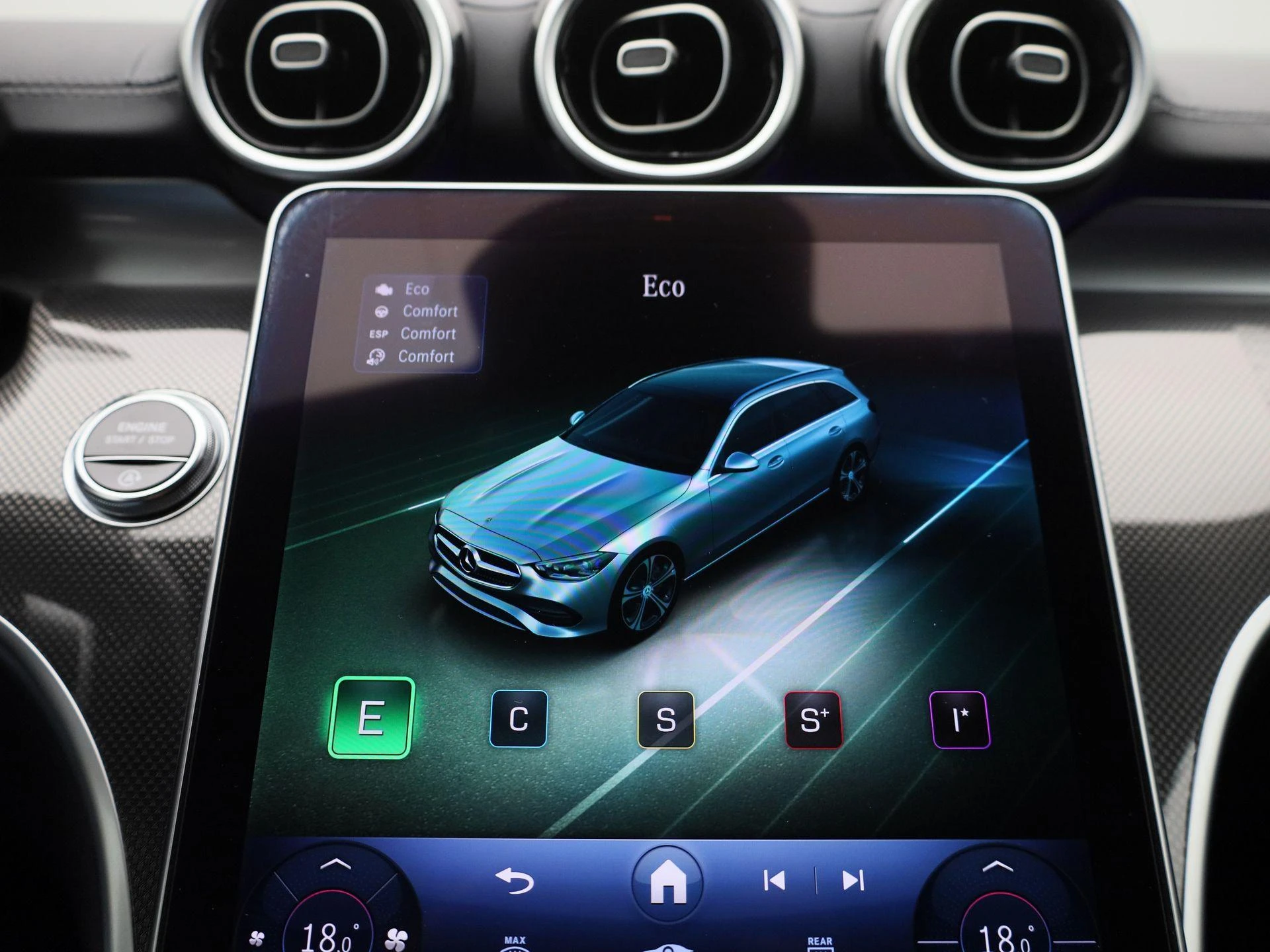 Mercedes-Benz-C-Klasse-image-18