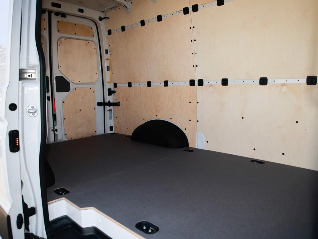 Volkswagen Crafter 35 Kasten mittellang Hochdach