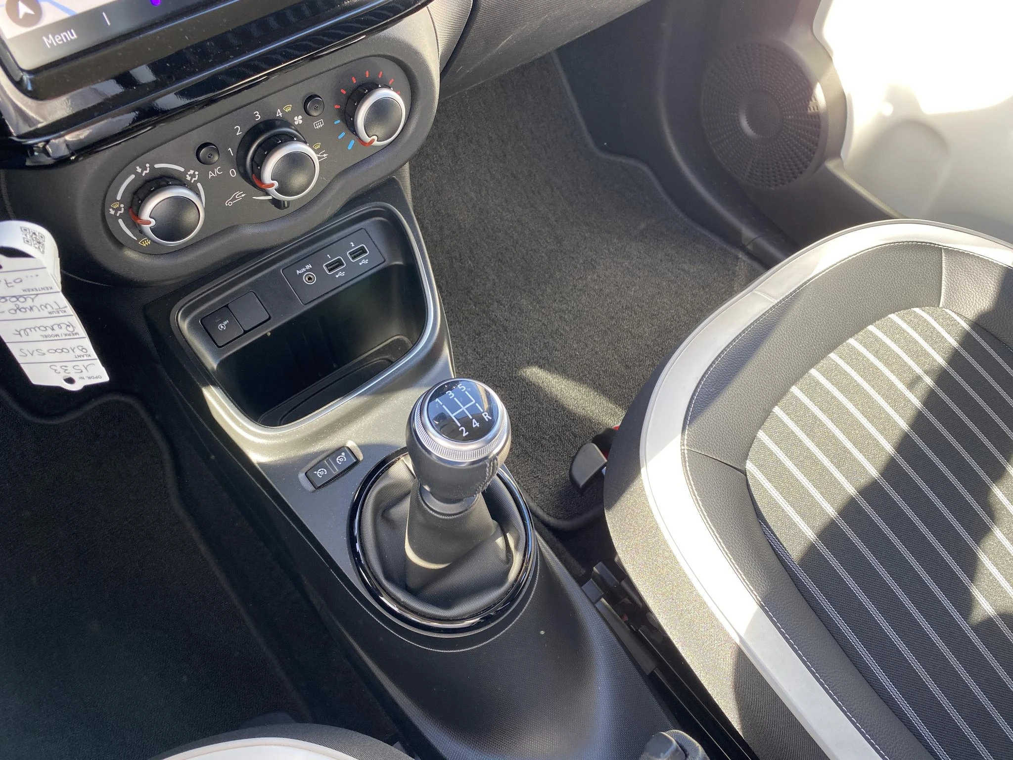 Renault-Twingo-image-9