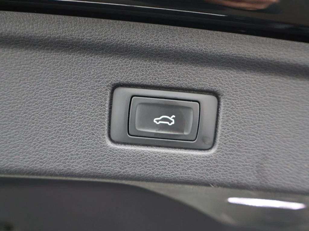 Audi A5 Sportback Audi A5 Sportback 2.0TFSI QUATTRO 252PK 3X S line *AUTOMAAT*LEDER*CAMERA*SPORTZETELS*CRUISE*...*