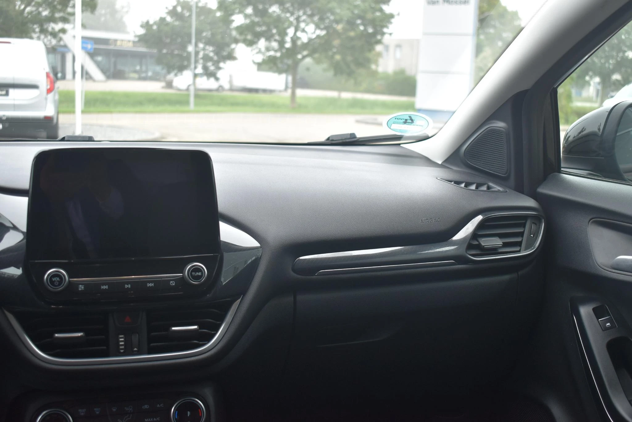 Ford-Puma-image-23