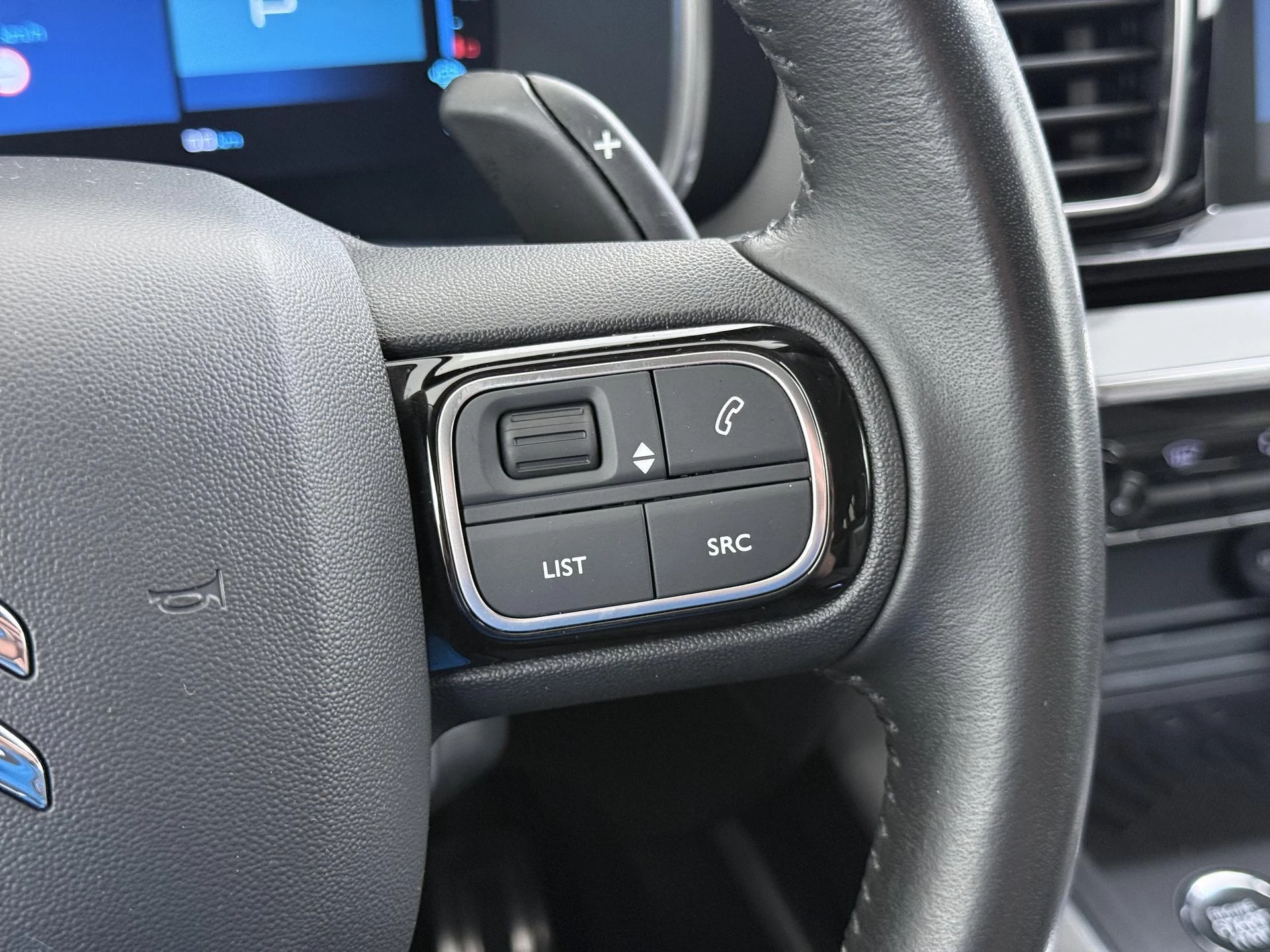 Citroën-C5 Aircross-image-12