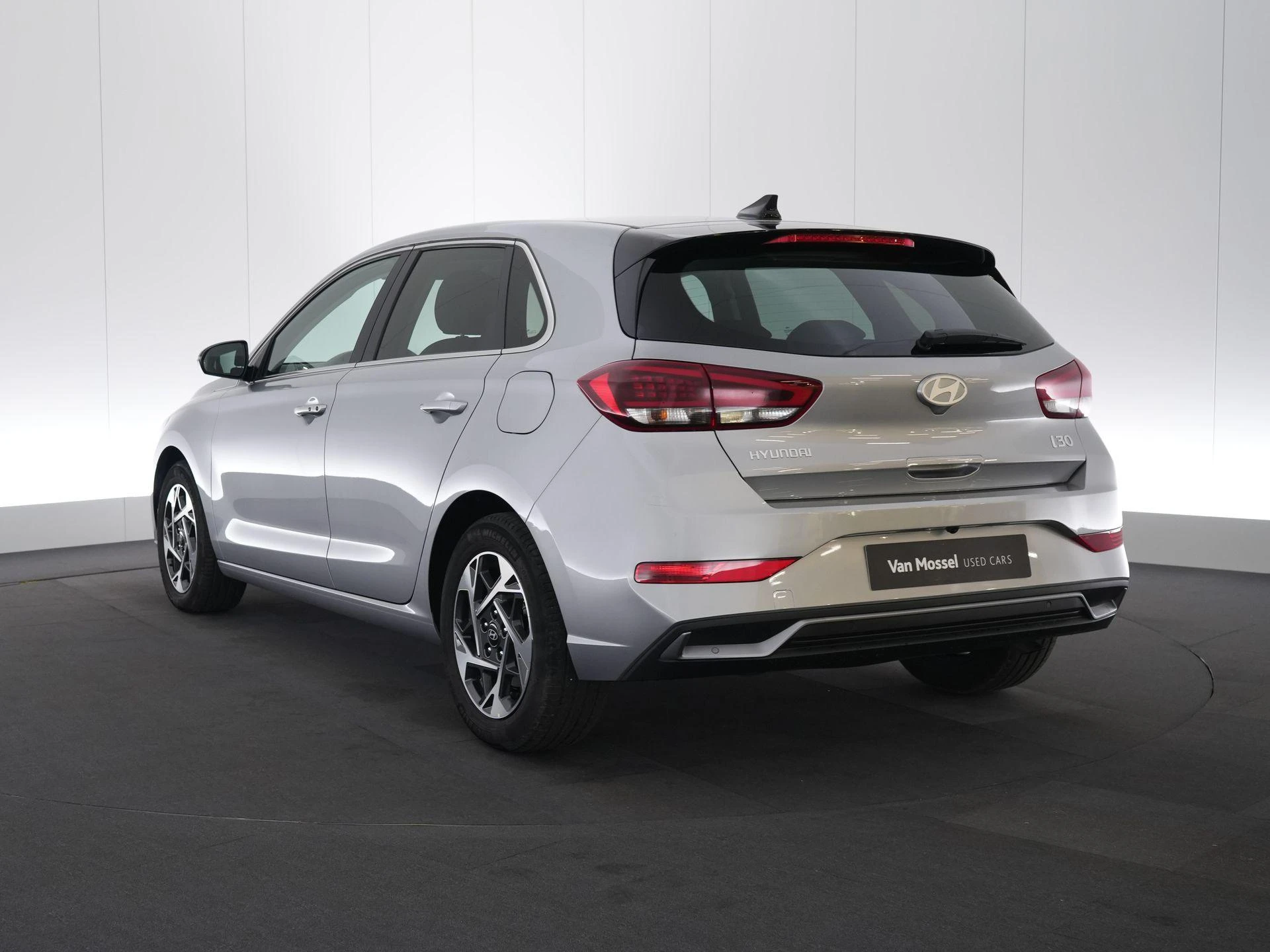 Hyundai-i30-image-1