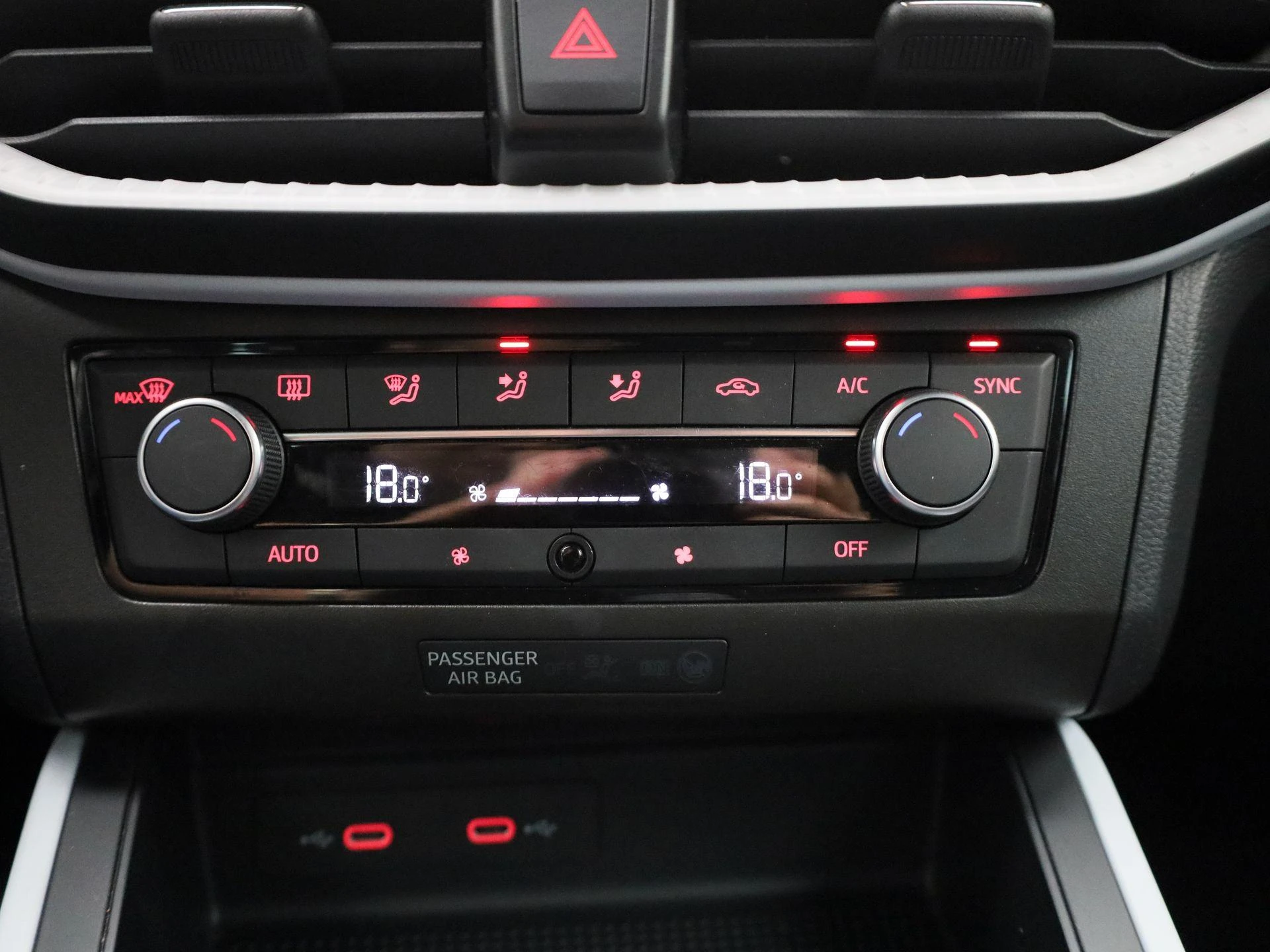 SEAT-Arona-image-16