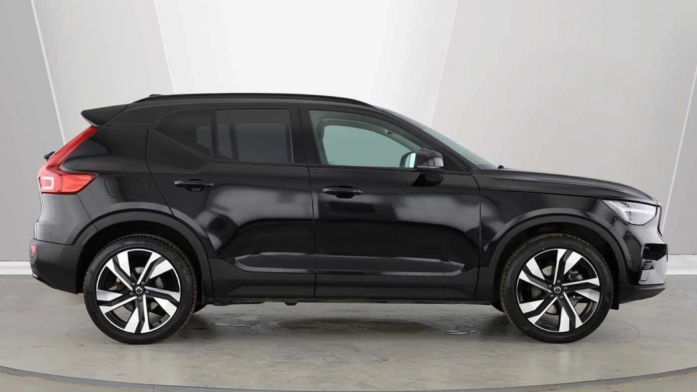 Volvo-XC40-image-1