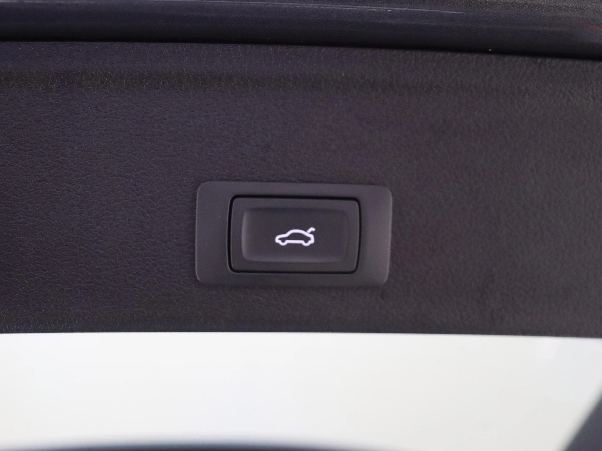 Audi-A4-image-25