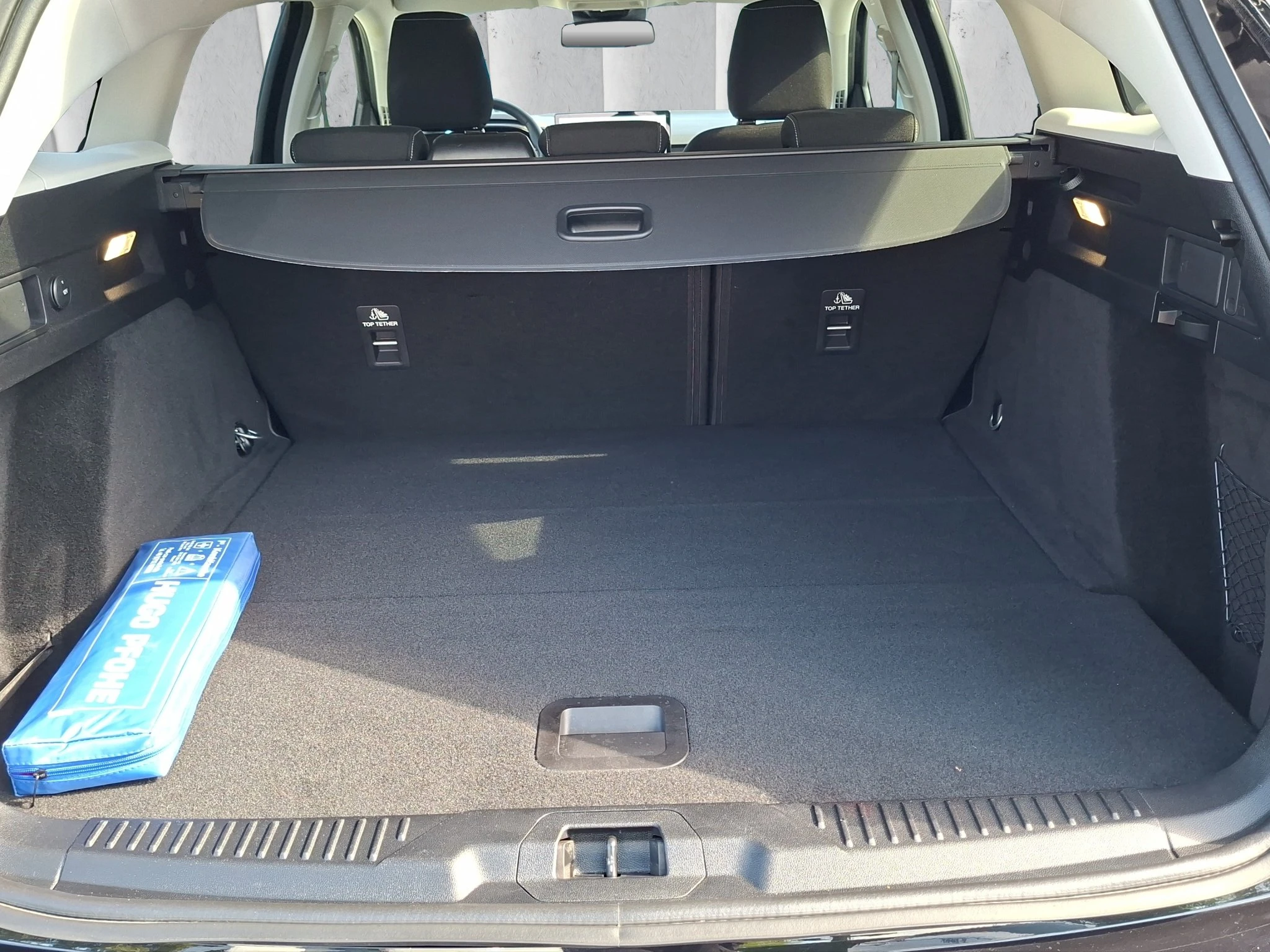 Ford Focus Titanium Turnier 1.0 EB LED | GJR | RFK | SHZ | PDC | LMF | Navi