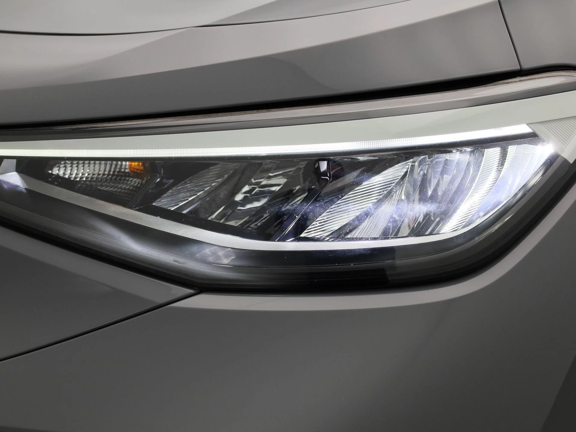 Volkswagen-ID.4-image-12