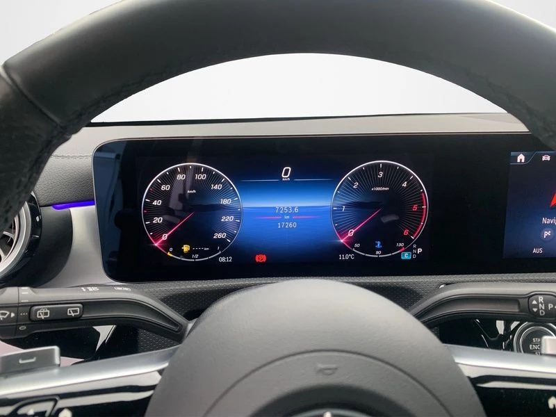Mercedes-Benz CLA 200 d SB AMG LINE STANDHEIZUNG DISTRONIC AMG Line