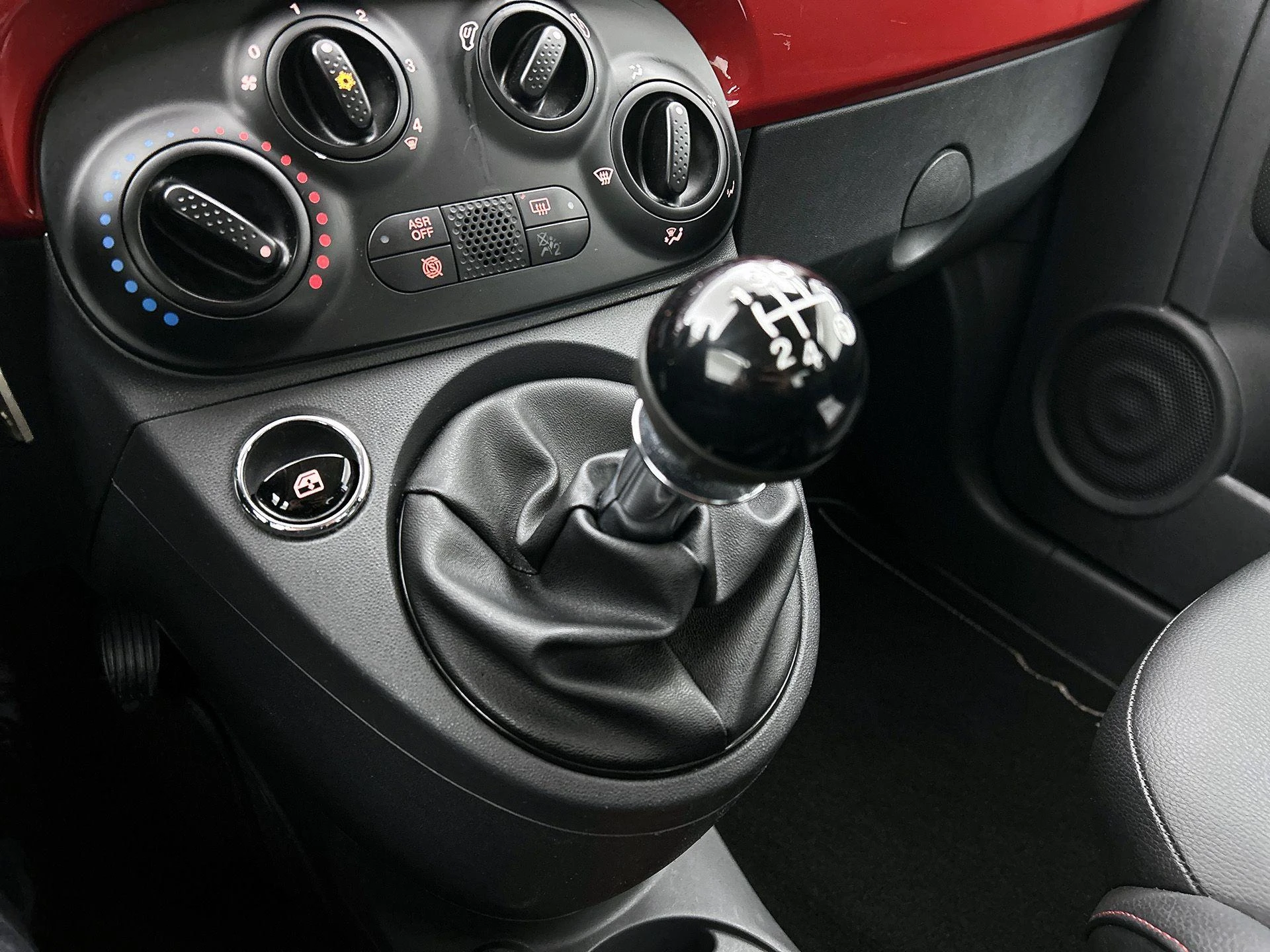 Fiat-500-image-19