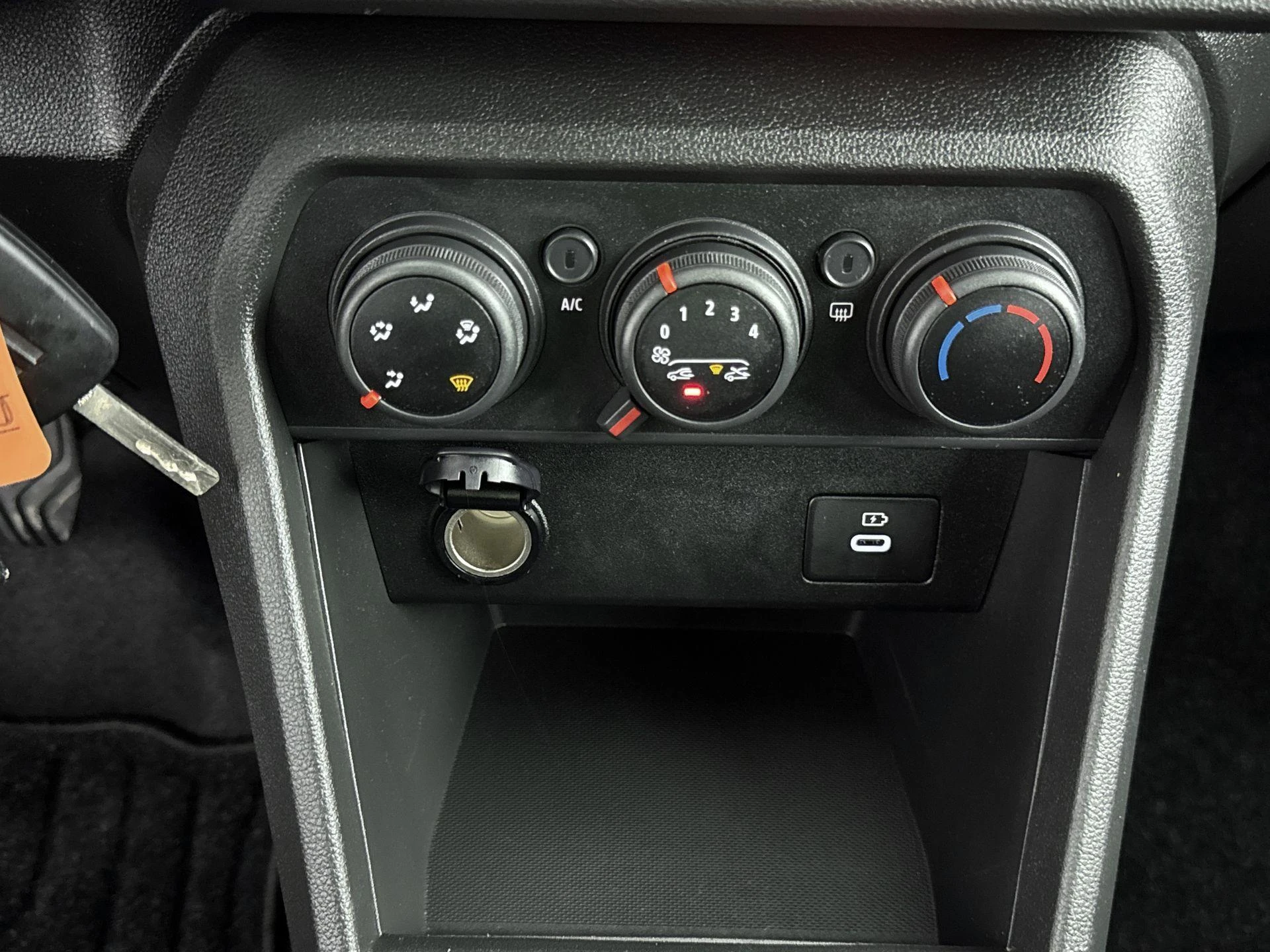 Dacia-Sandero-image-18