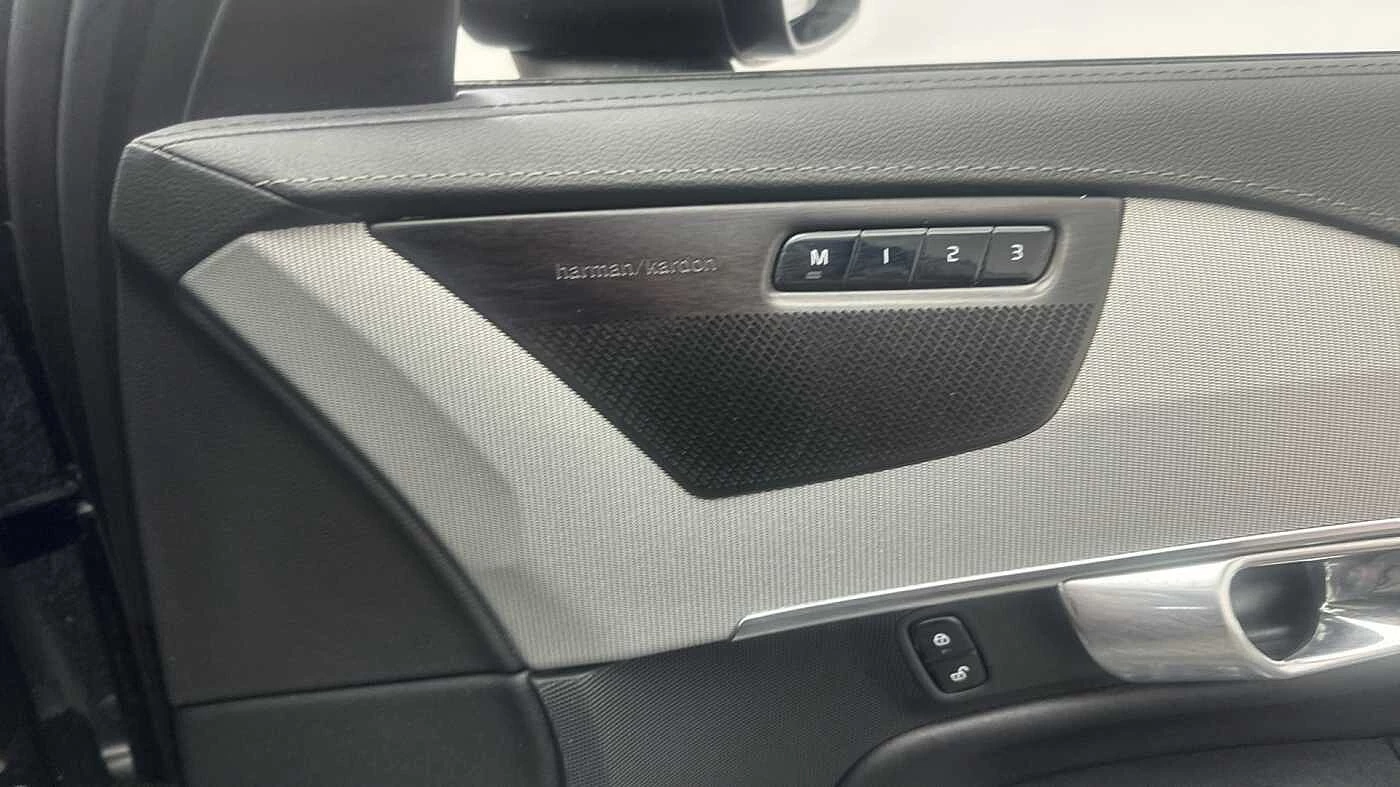 Volvo-XC90-image-36