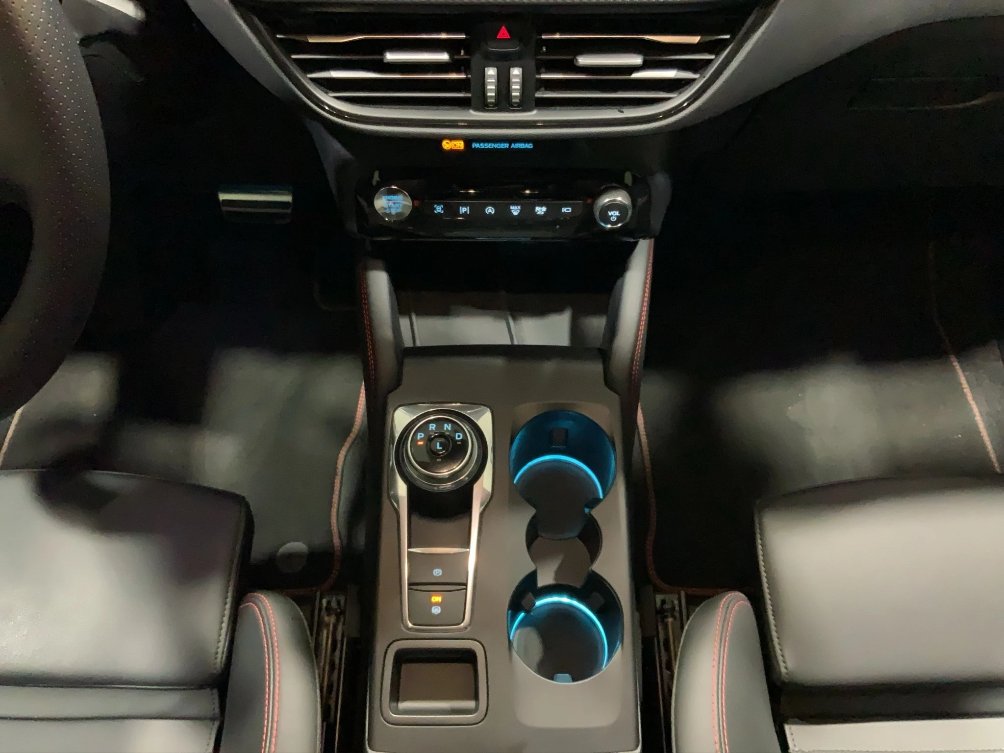 Ford-Kuga-image-13