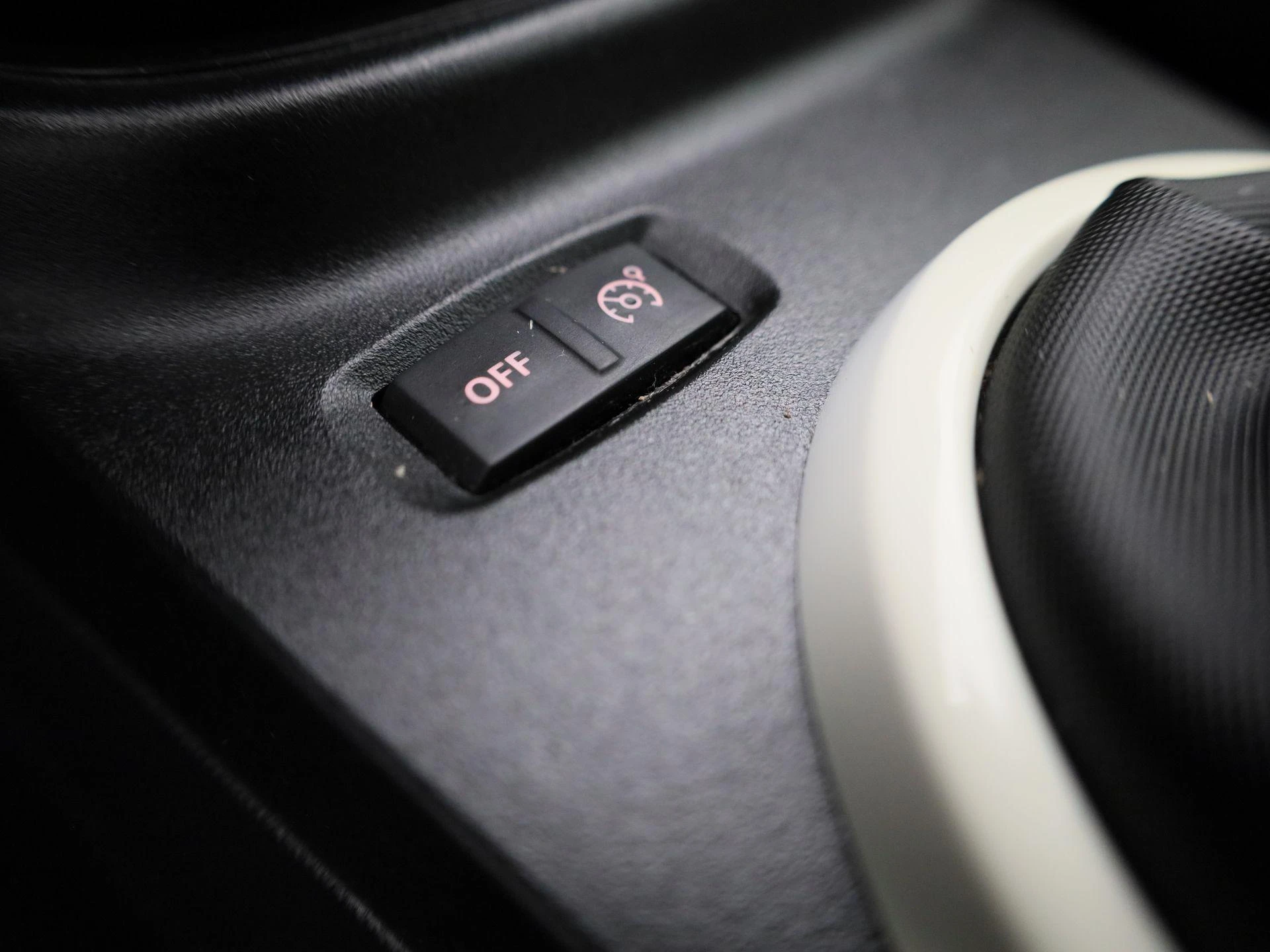 Renault-Twingo-image-26