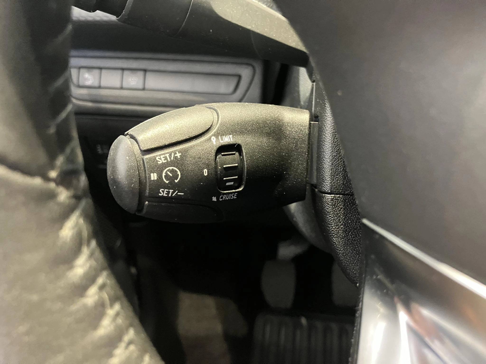 Peugeot-2008-image-19