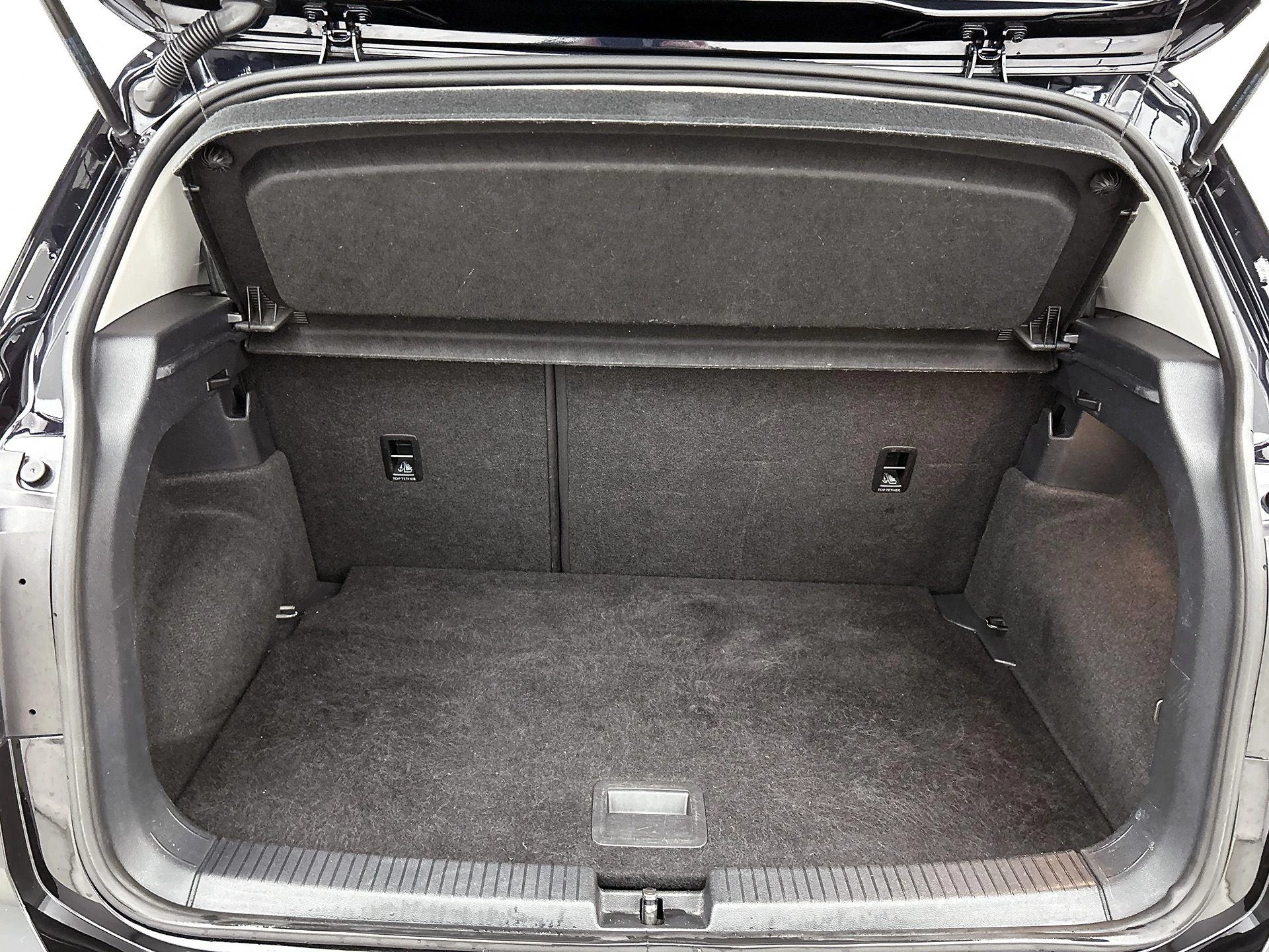 Volkswagen-T-Cross-image-32