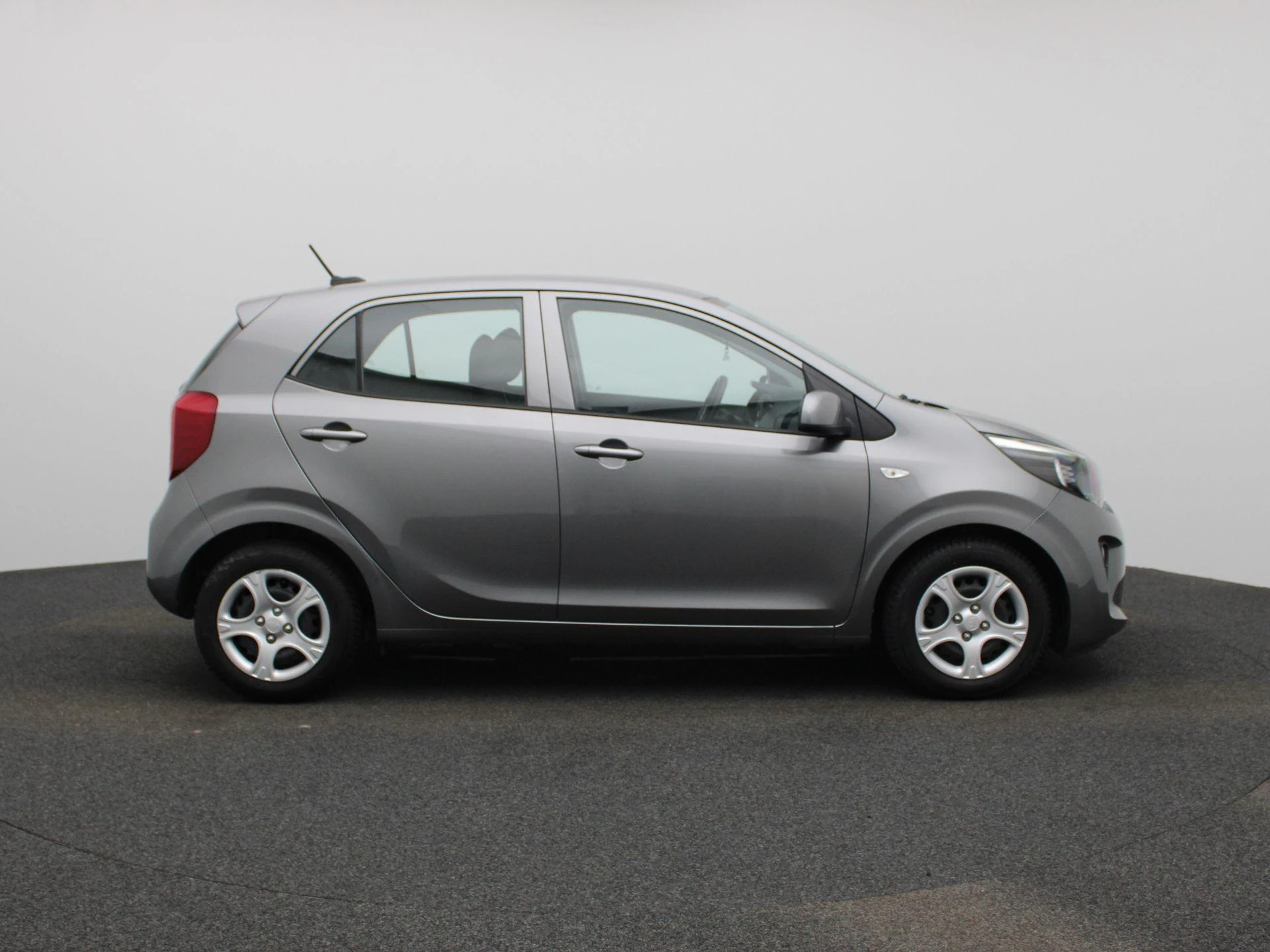 Kia-Picanto-image-6