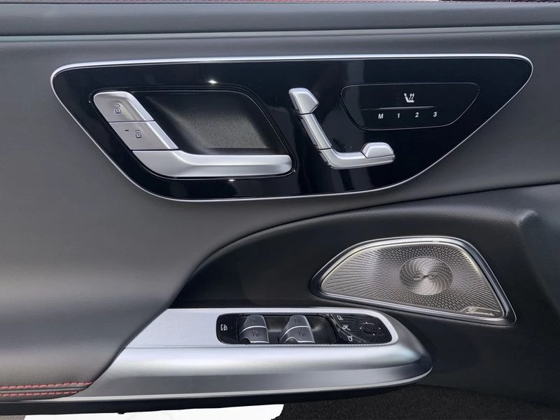 Mercedes-AMG-E-Klasse 53 AMG-image-21