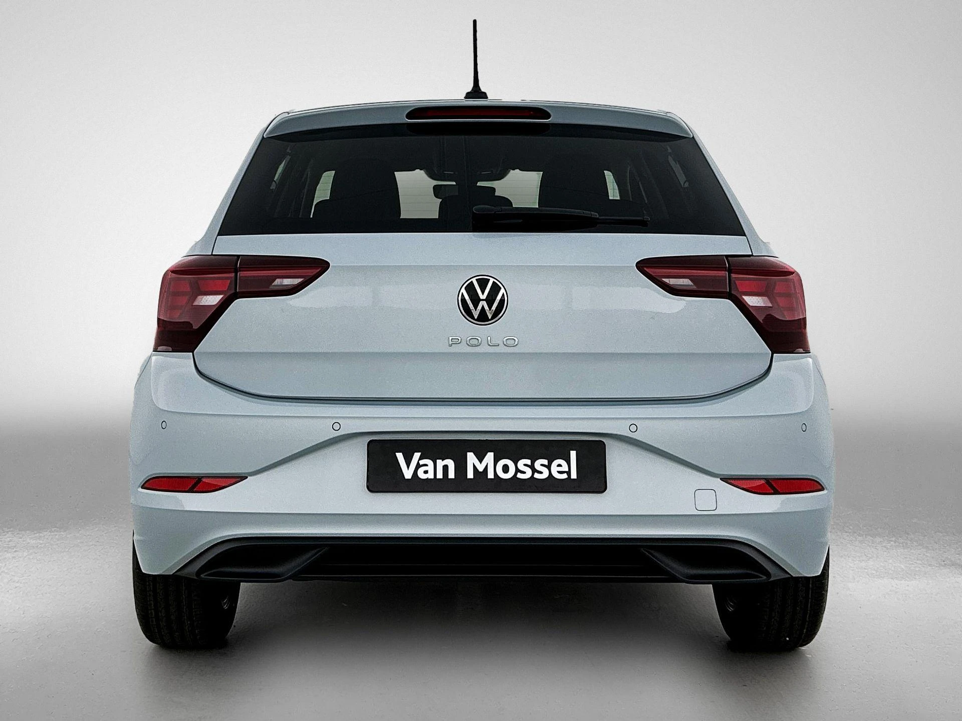 Volkswagen-Polo-image-2