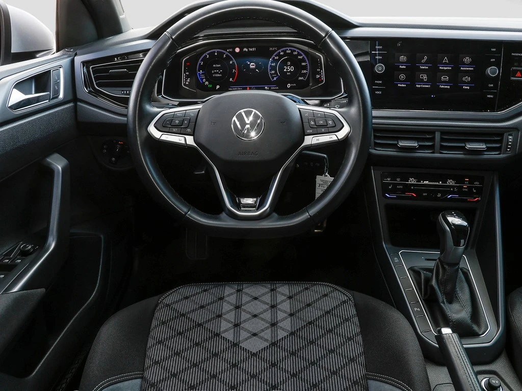 Volkswagen-Taigo-image-12