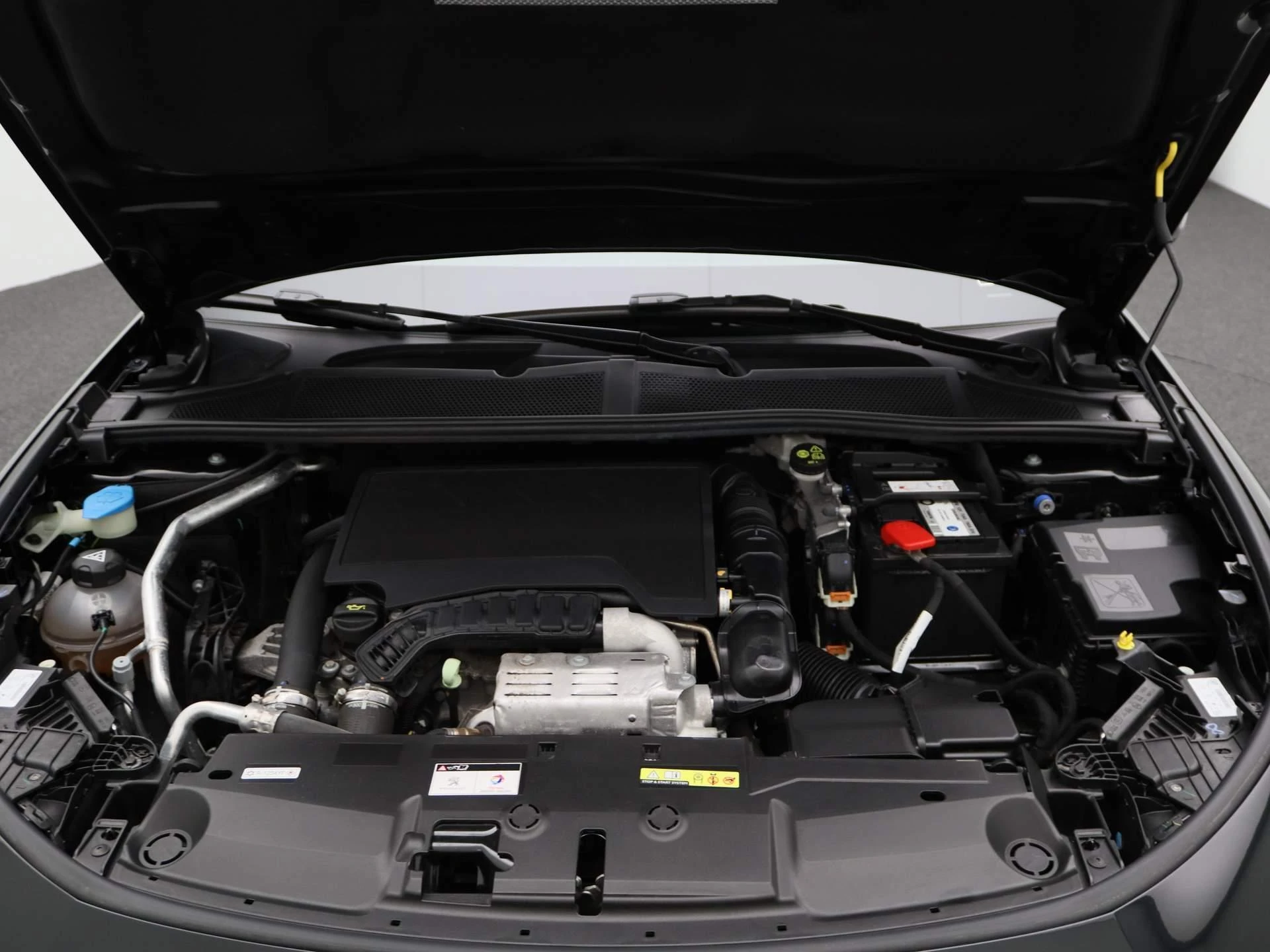 Peugeot 308 1.2 PureTech Allure Pack Business