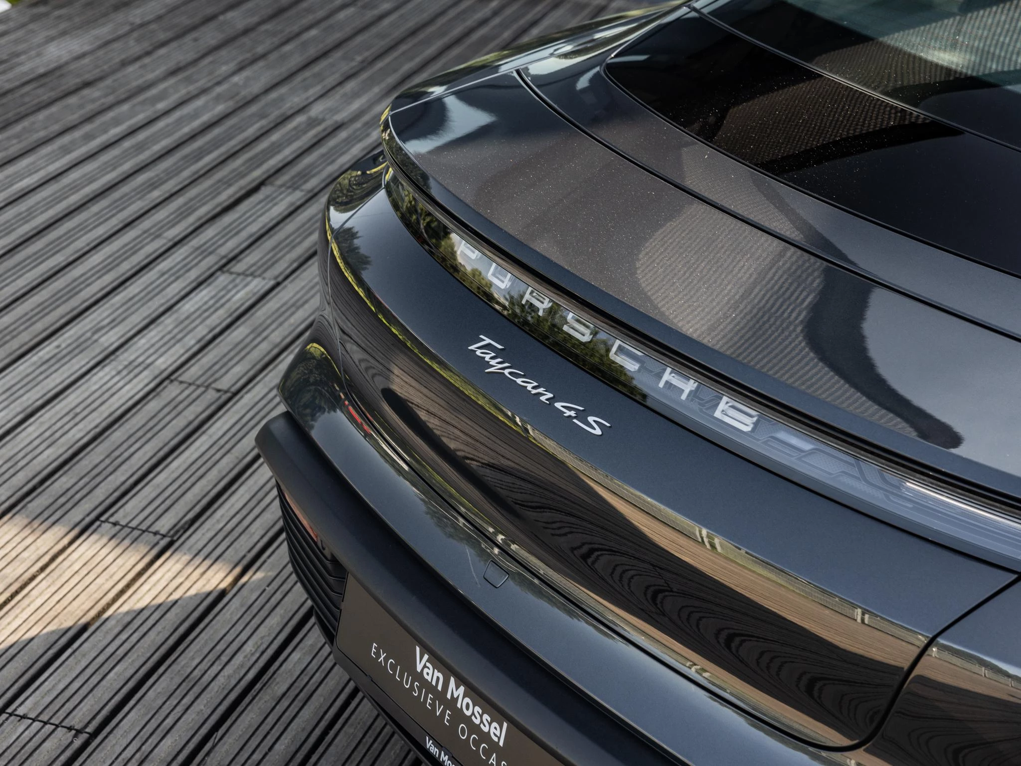 Porsche-Taycan-image-12