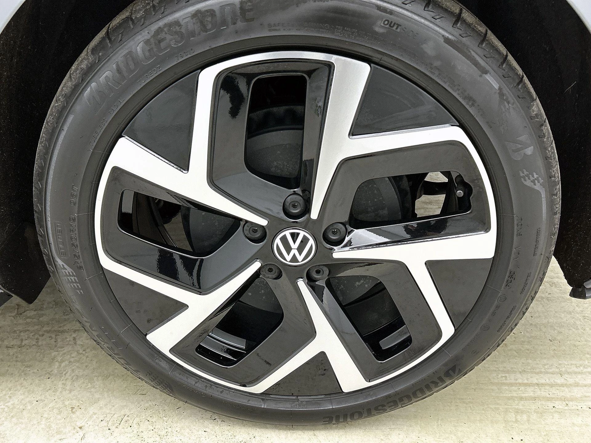 Volkswagen-ID.3-image-30