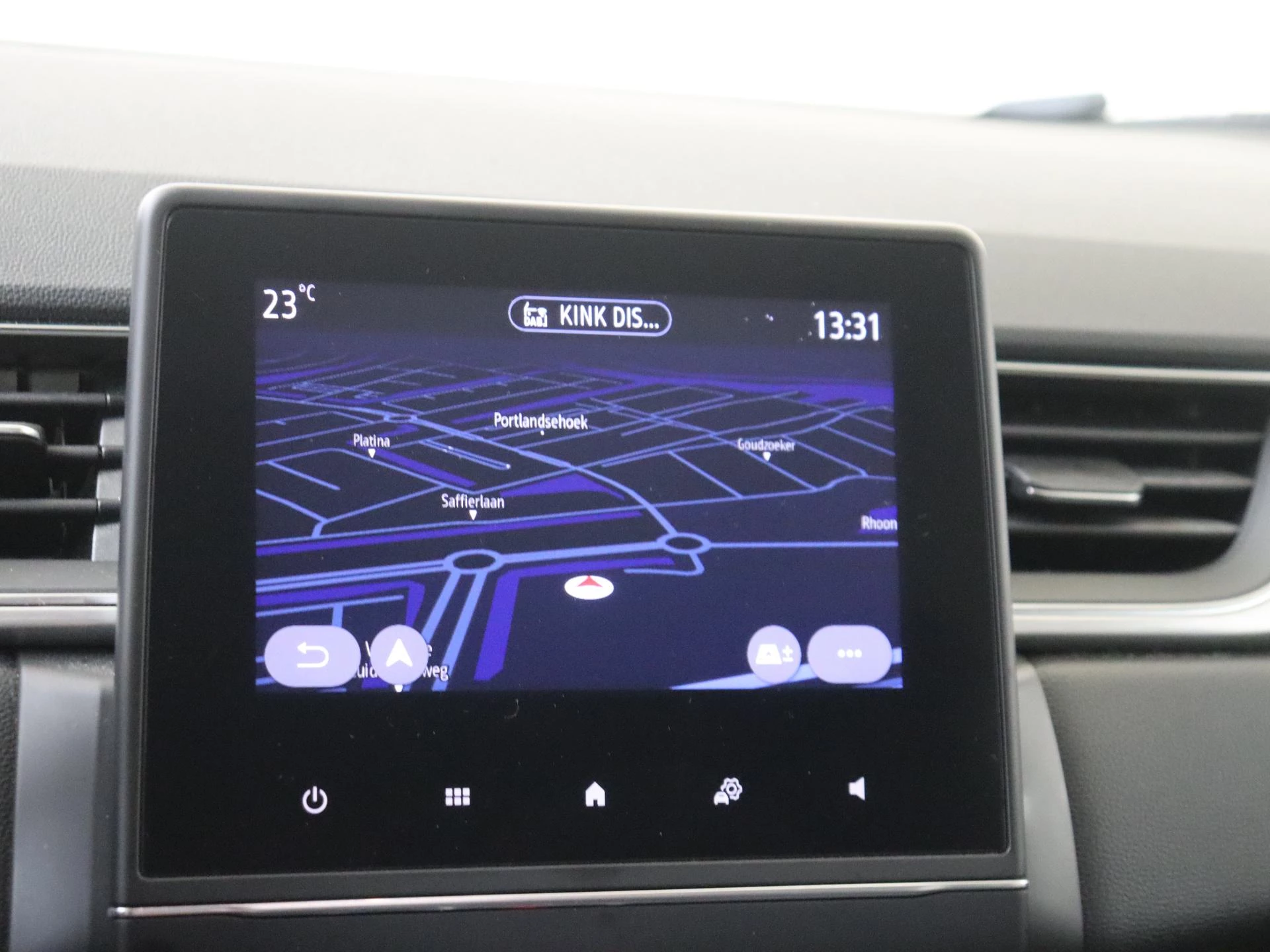 Renault-Captur-image-20