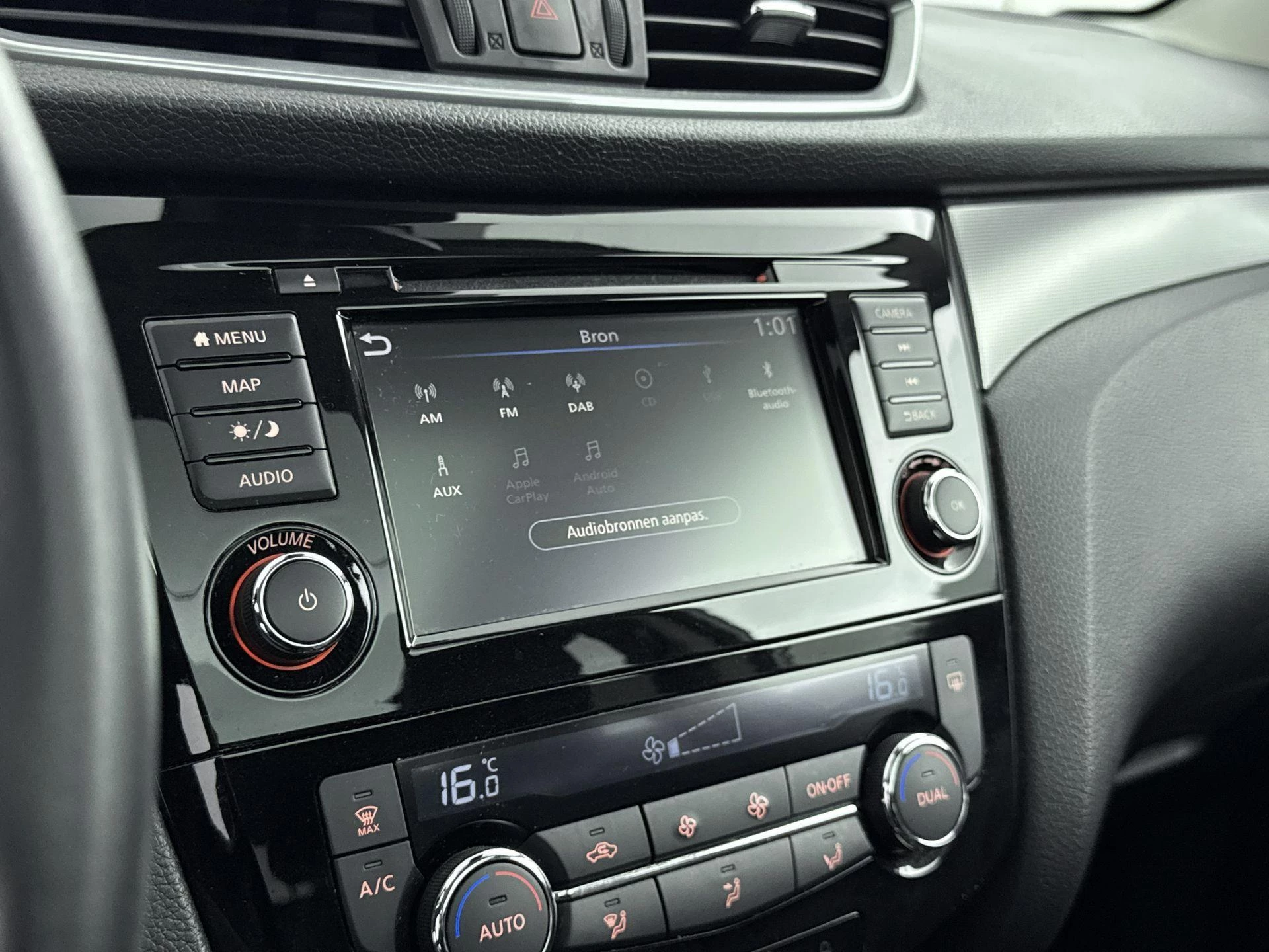 Nissan-QASHQAI-image-15