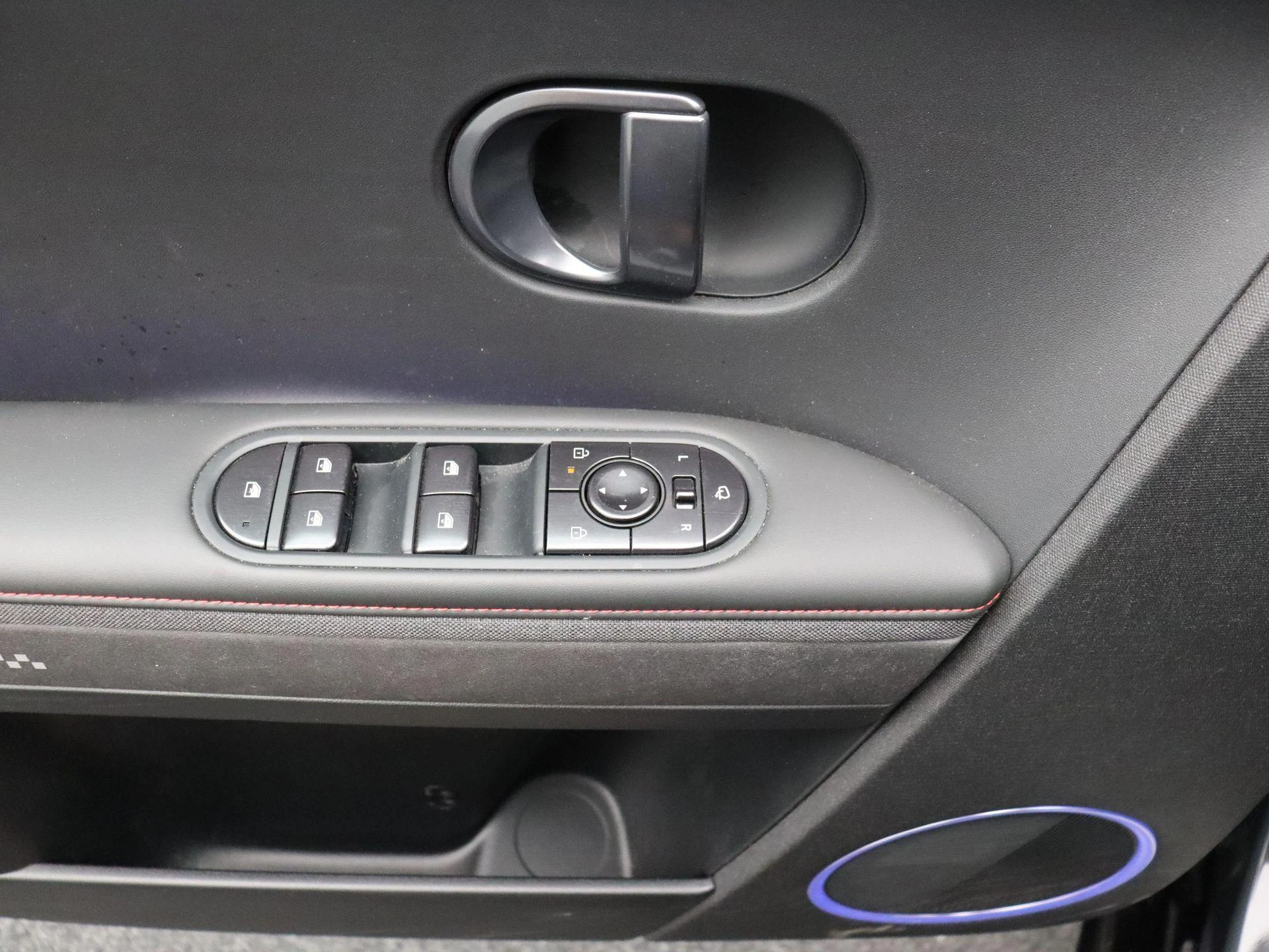 Hyundai-IONIQ 5-image-8